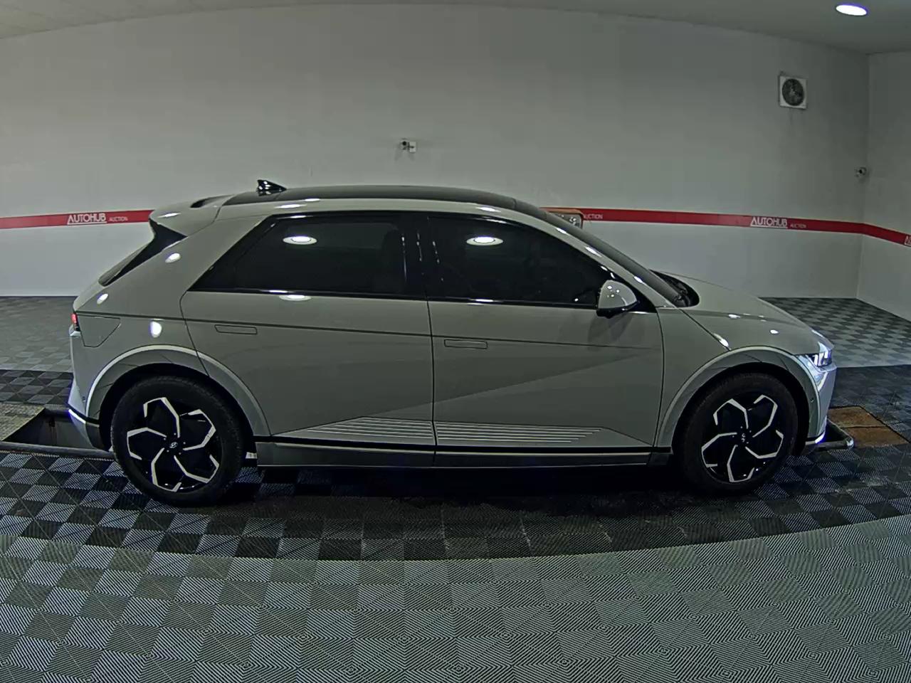 2023 - hyundai ioniq
