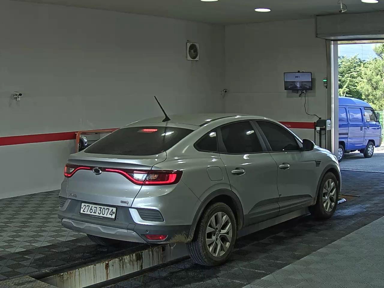 2020 - renault xm3