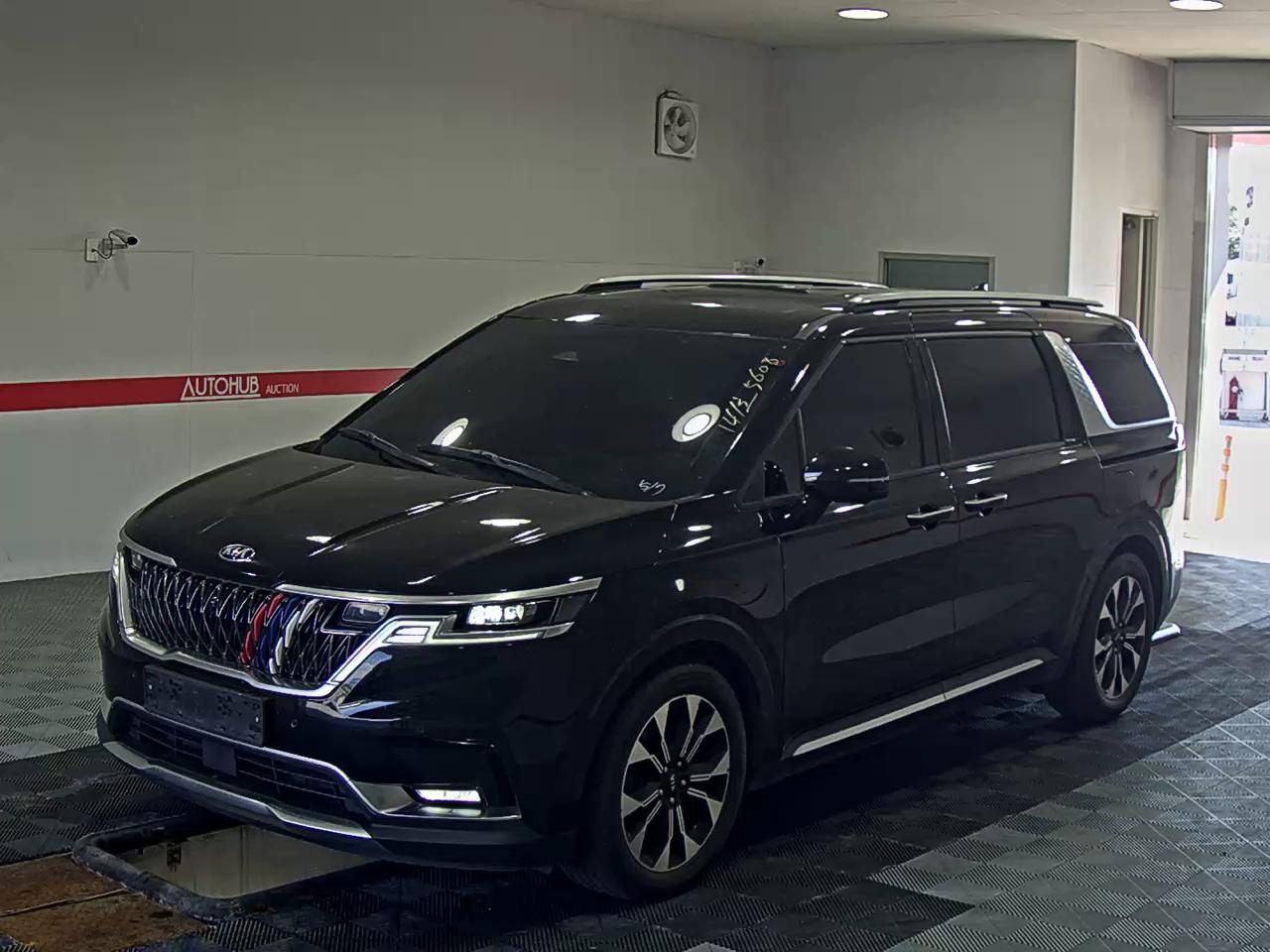 2021 - kia carnival