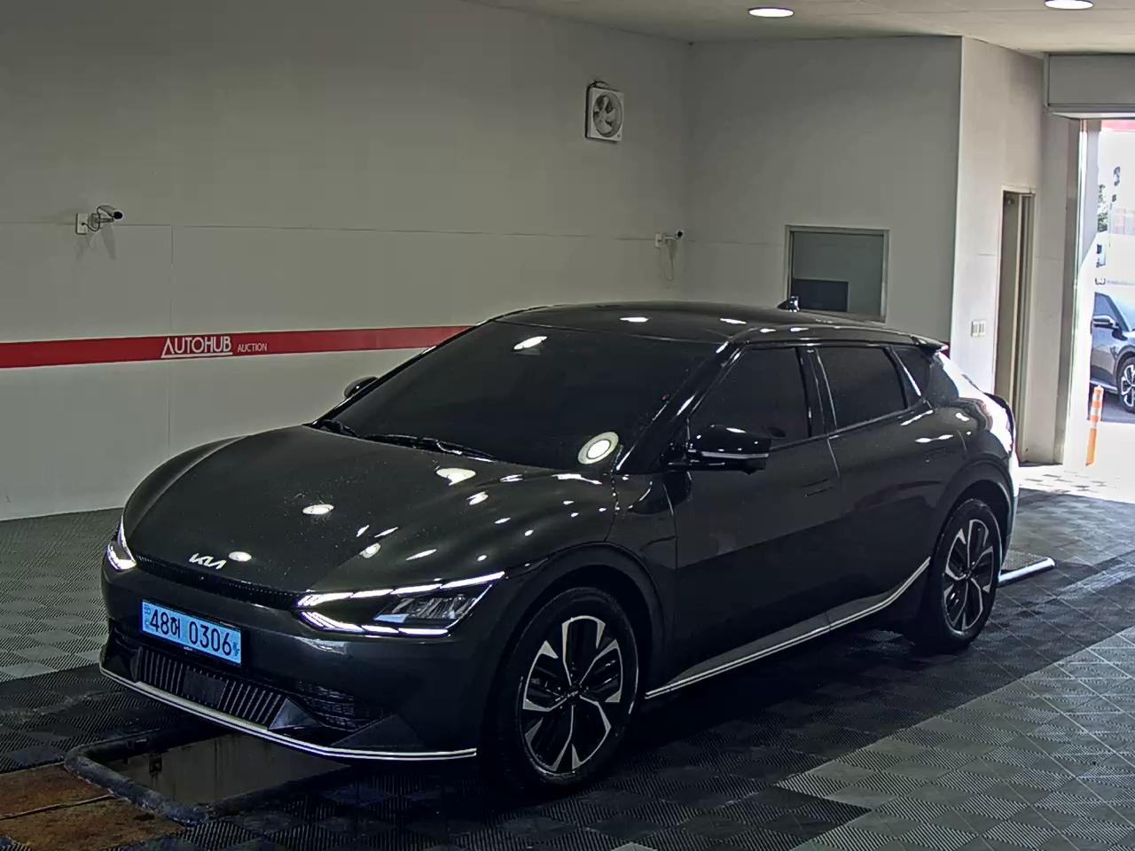 2023 - kia ev6