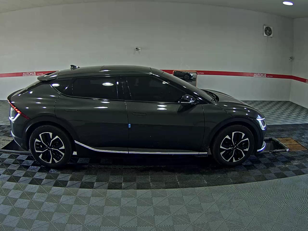 2023 - kia ev6