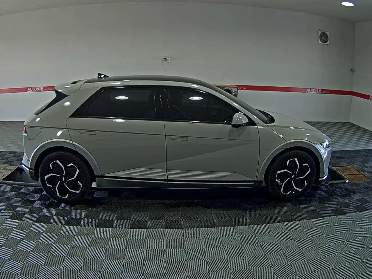 2023 - hyundai ioniq