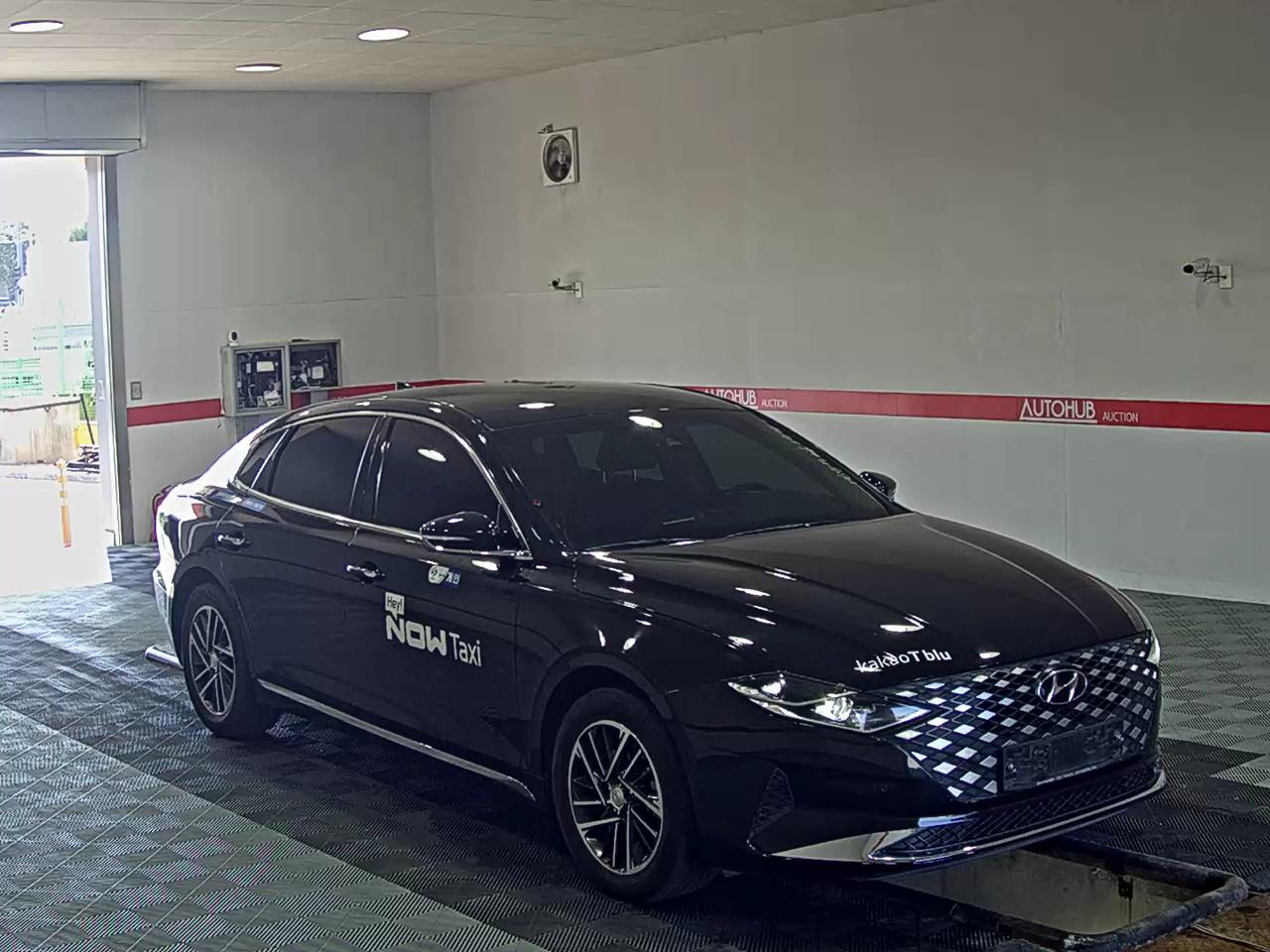 2022 - hyundai grandeur