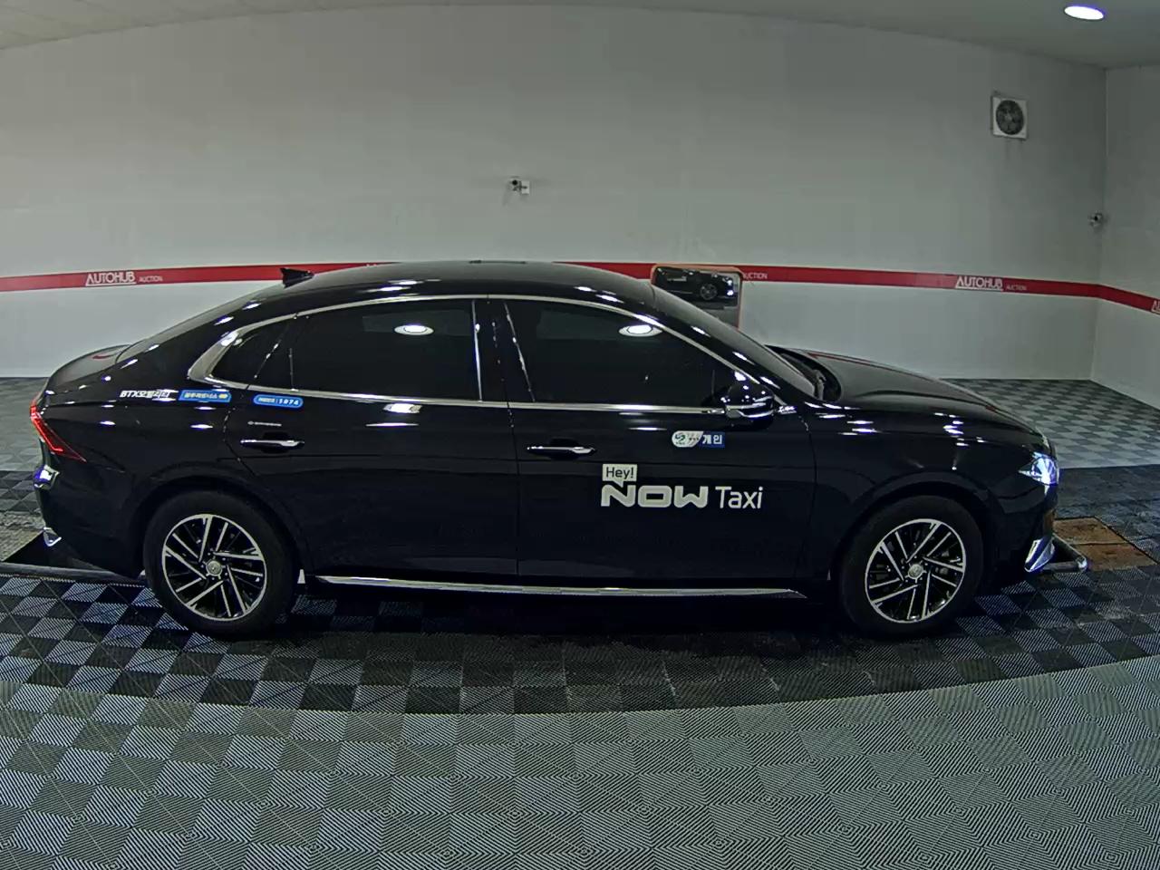 2022 - hyundai grandeur