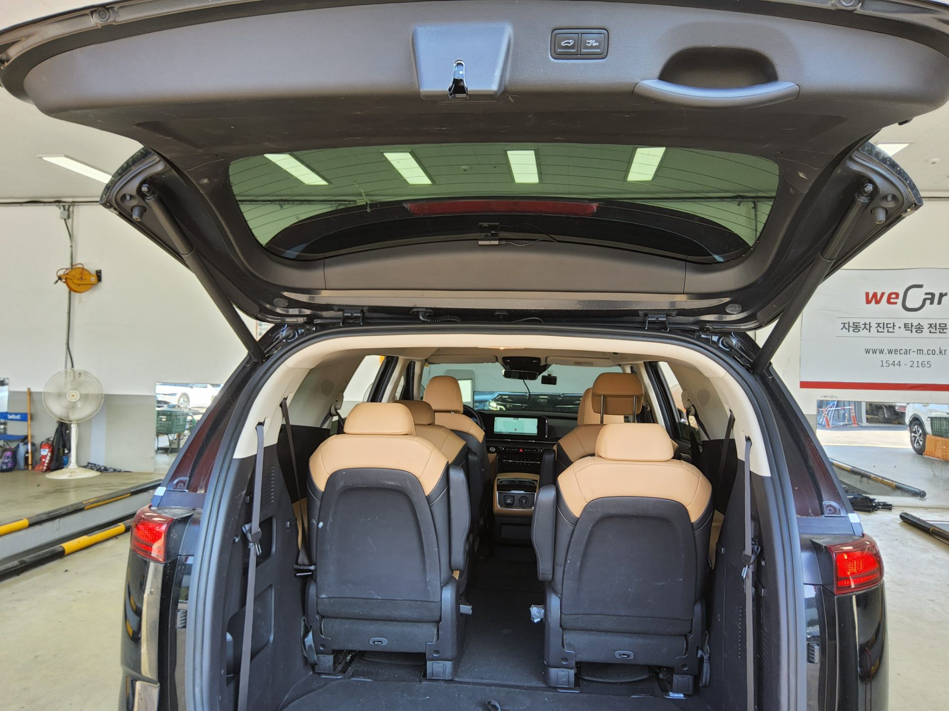 2021 - kia carnival