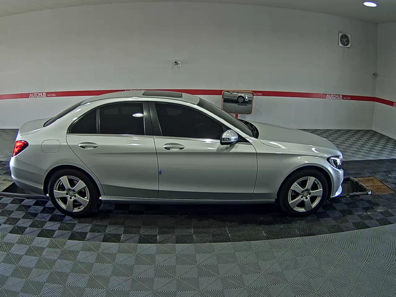 2016 - mercedes-benz c200