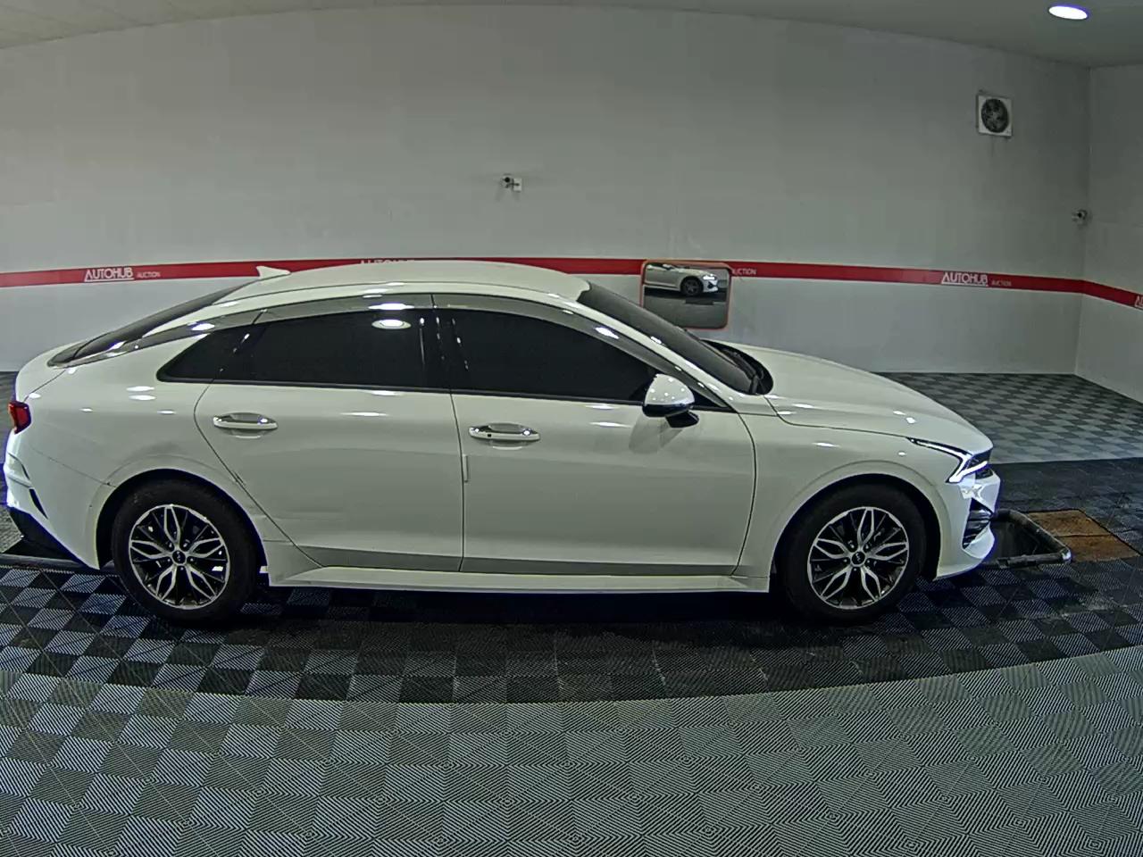 2023 - kia k5