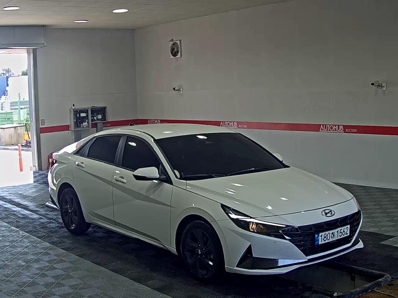 2023 - hyundai avante