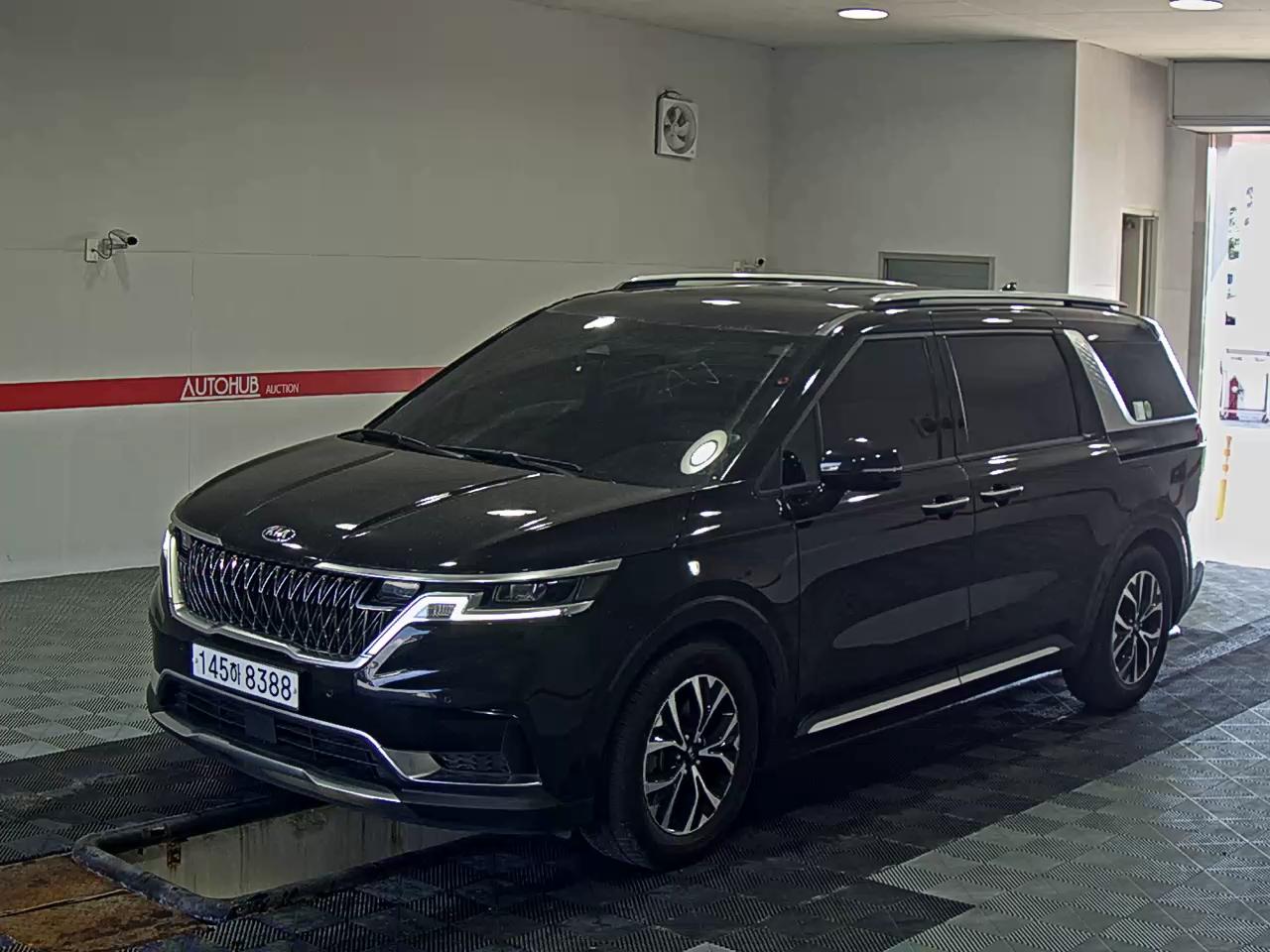 2021 - kia carnival
