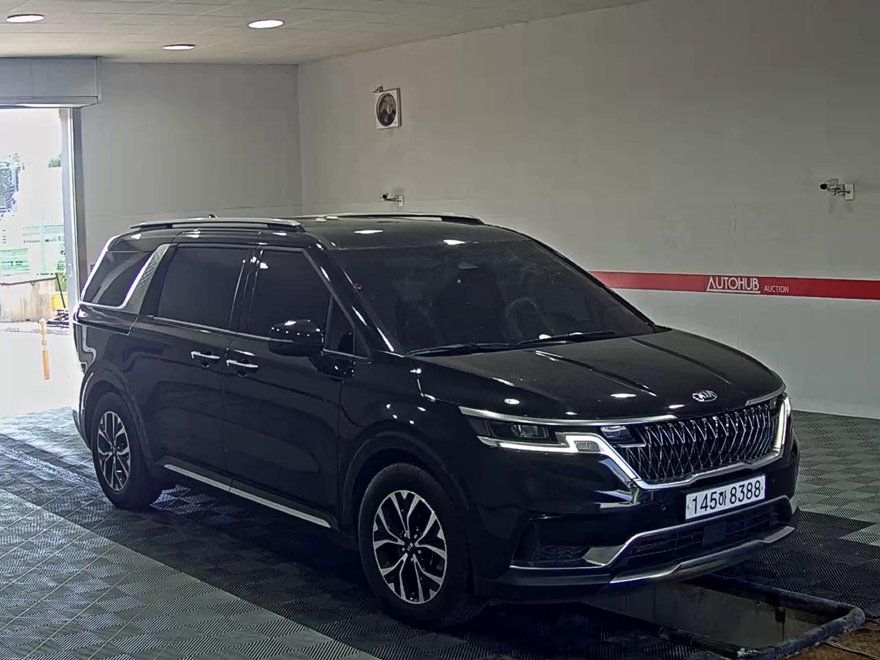 2021 - kia carnival