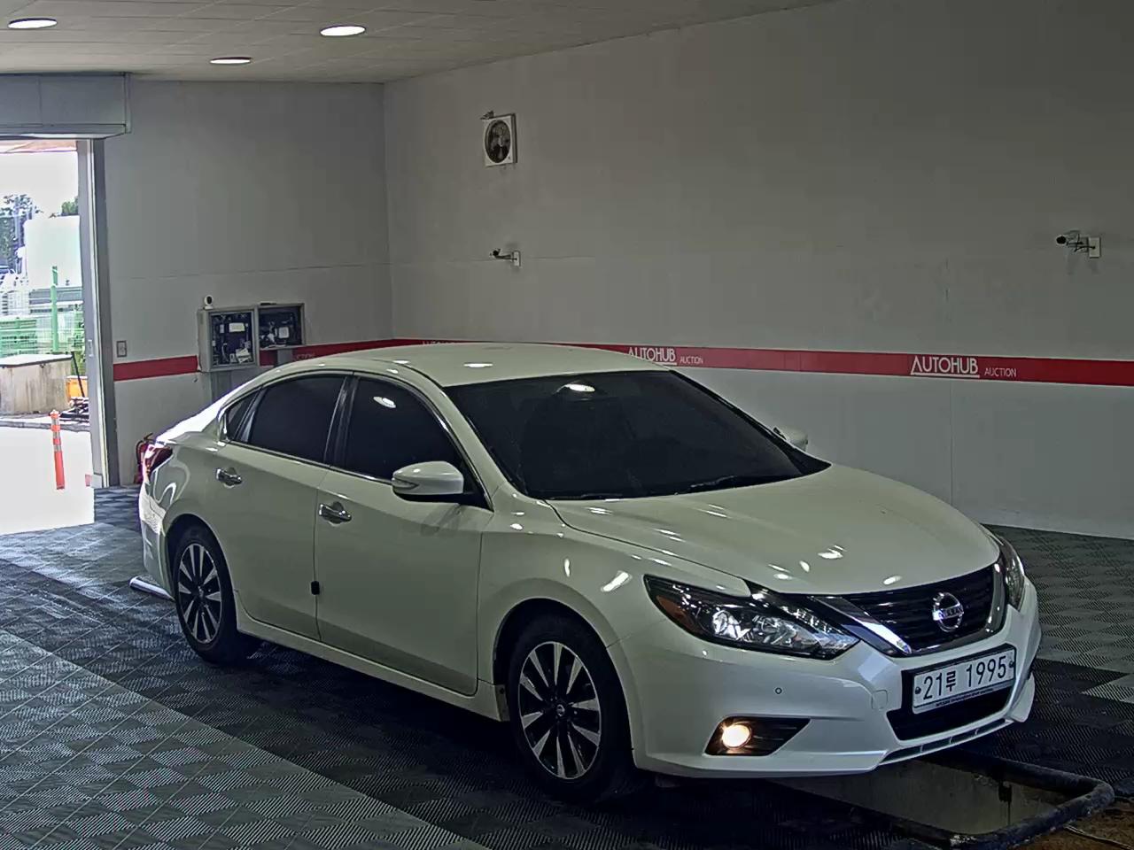 2018 - nissan altima