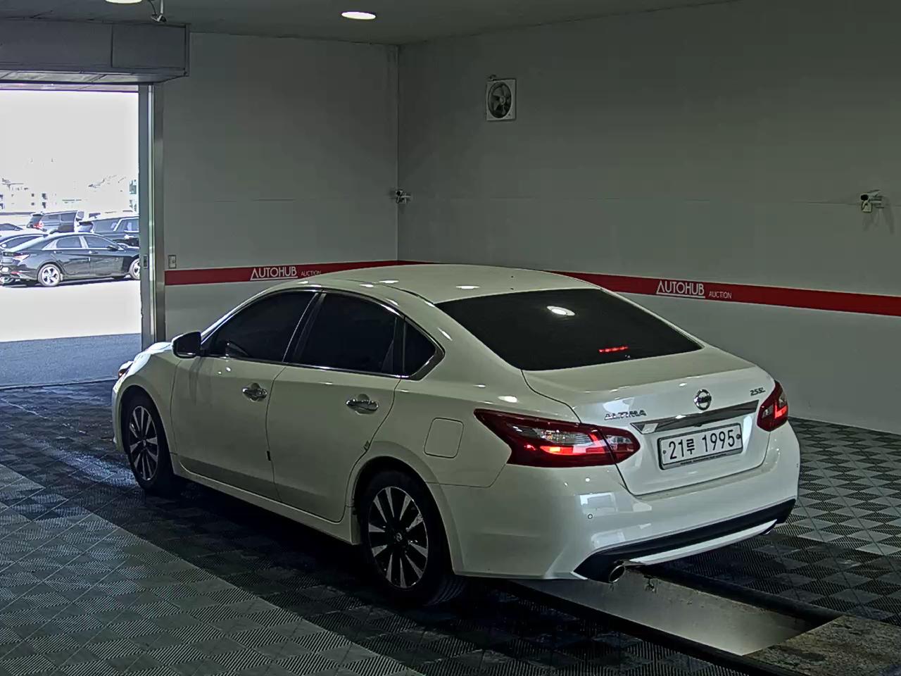 2018 - nissan altima