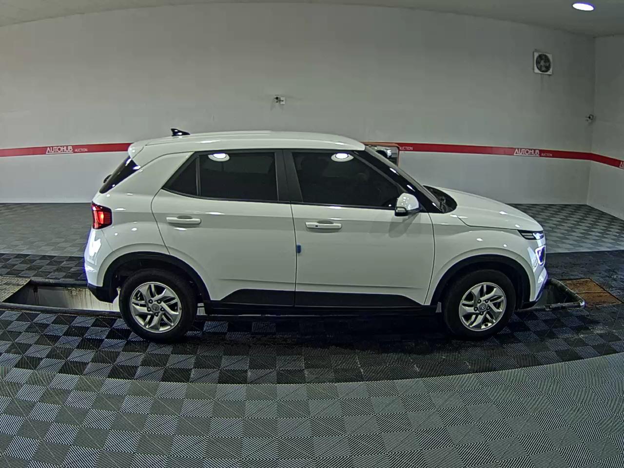 2020 - hyundai venue