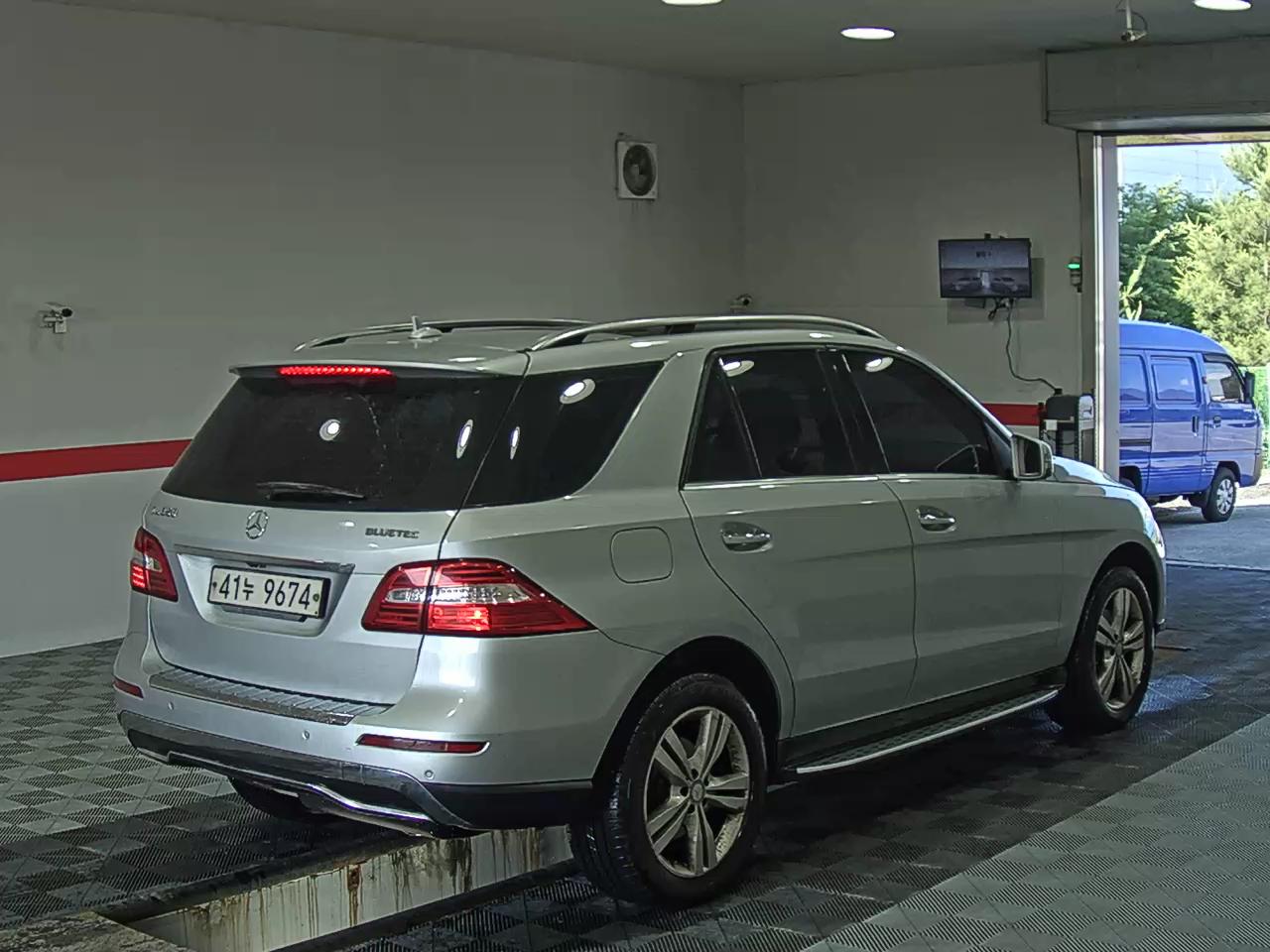 2014 - mercedes-benz ml350