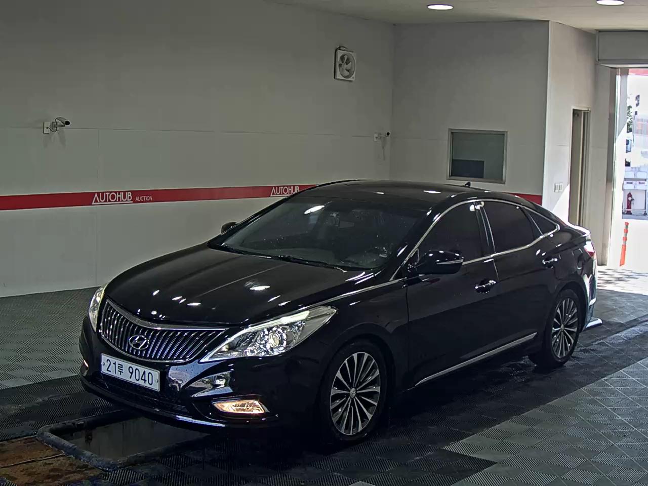 HYUNDAI GRANDEUR HG HG 300