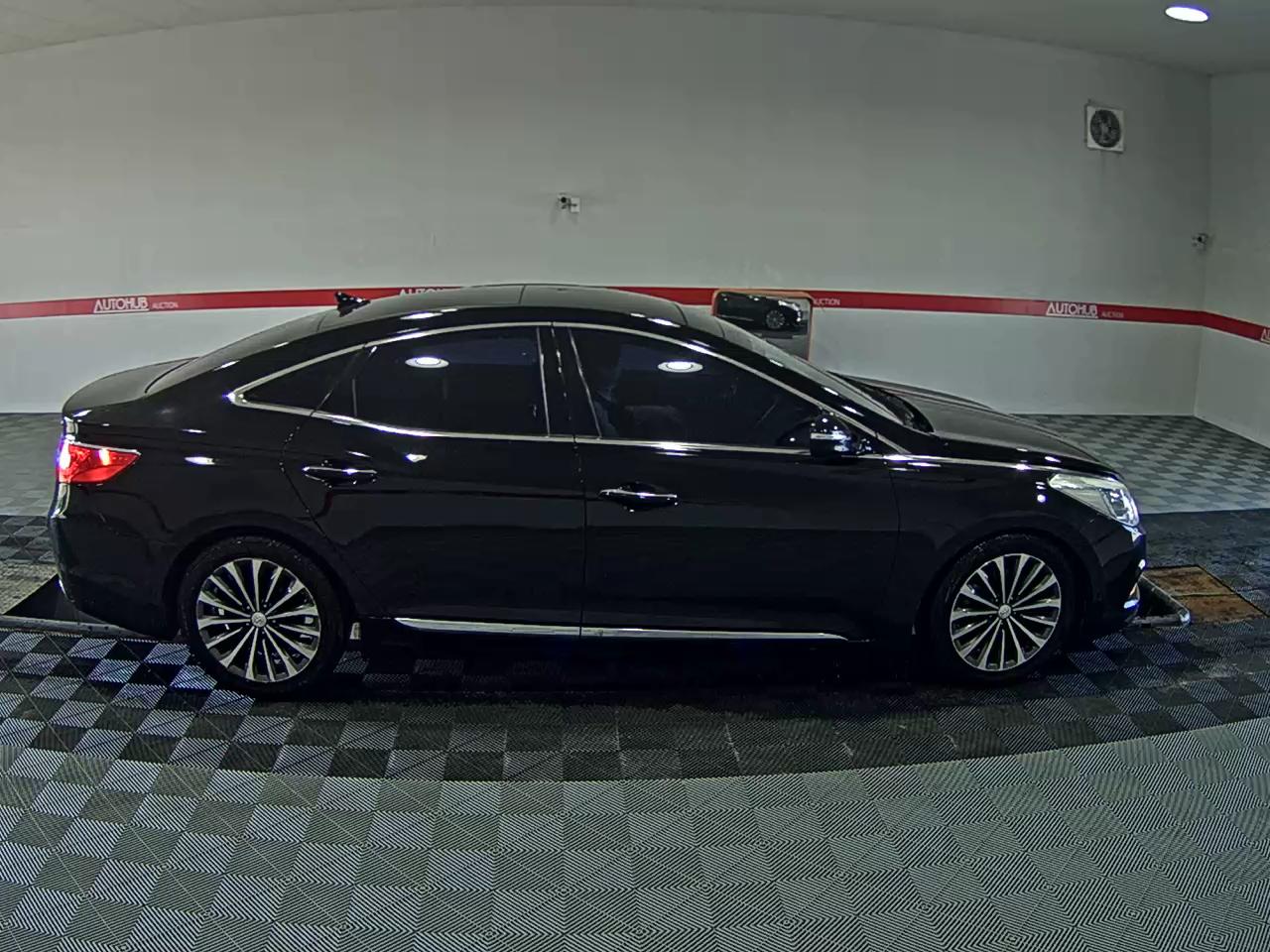 2014 - hyundai grandeur