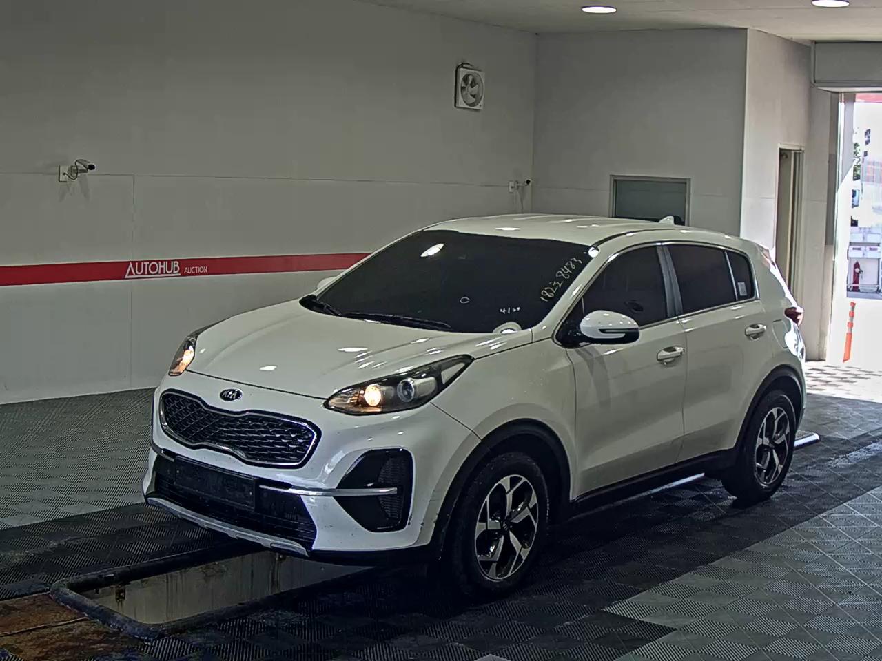 2022 - kia sportage