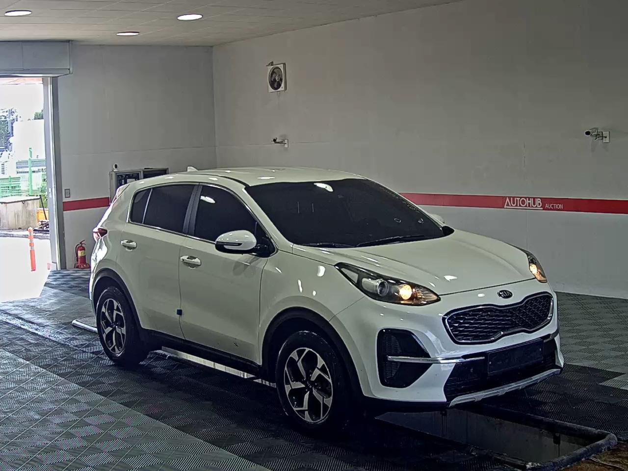 2022 - kia sportage