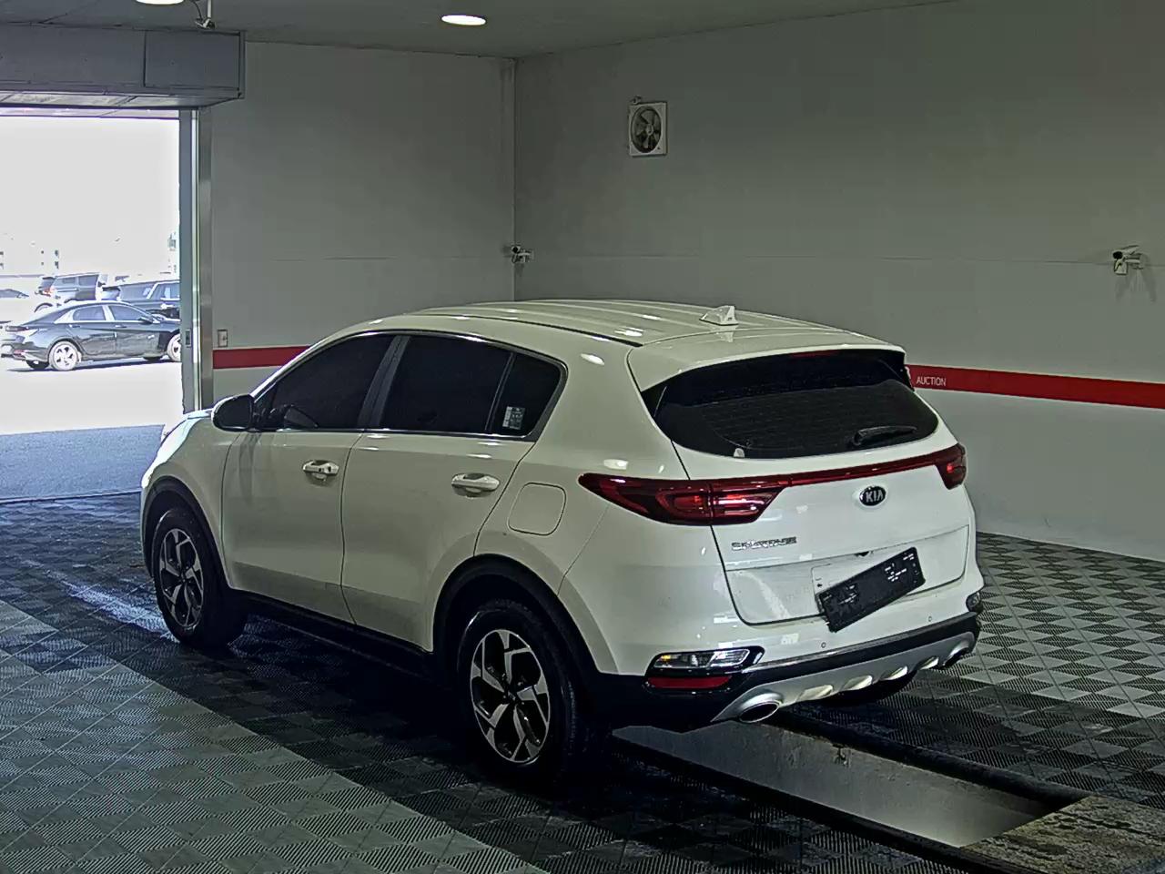 2022 - kia sportage