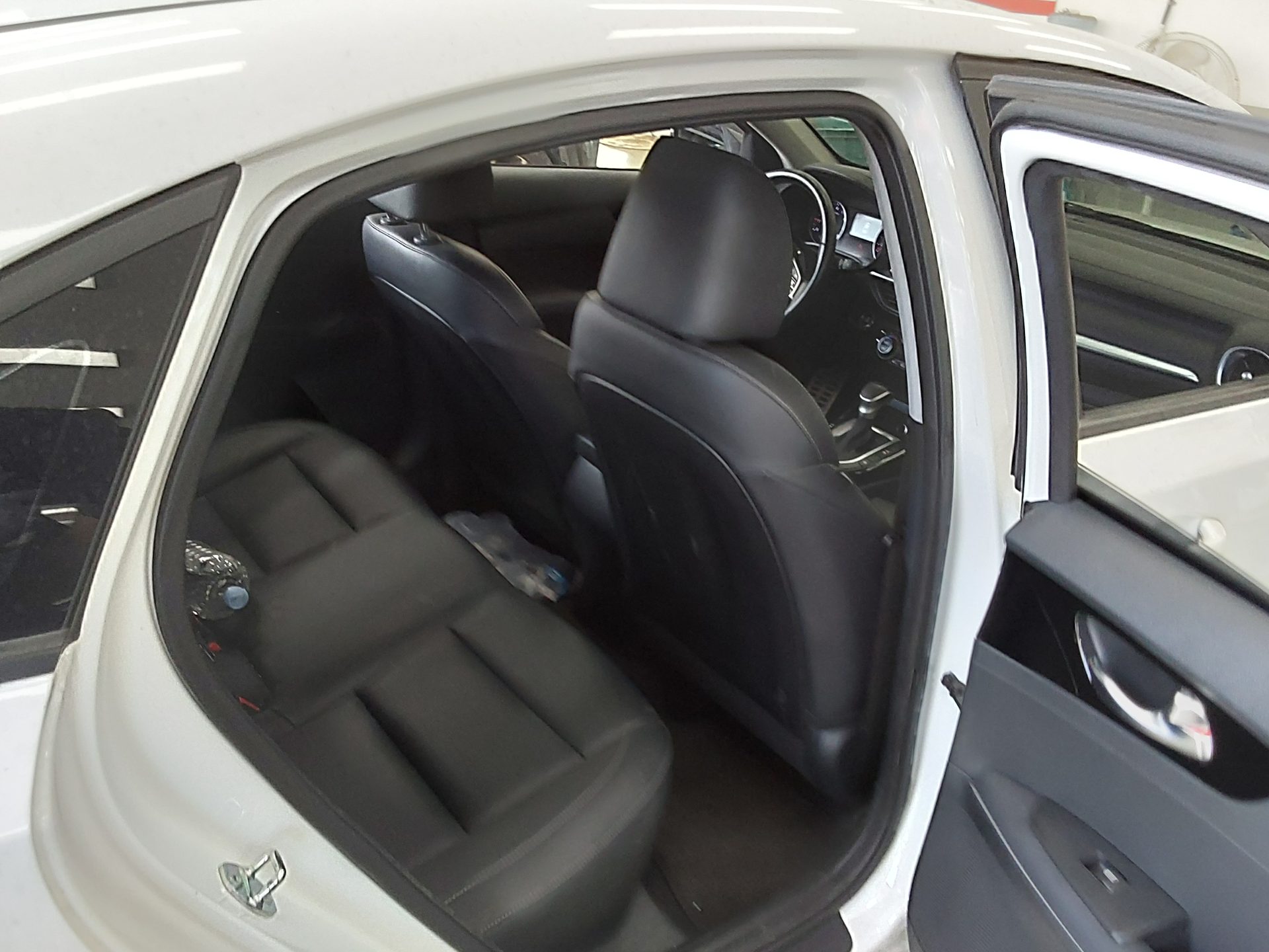 2024 - kia k3