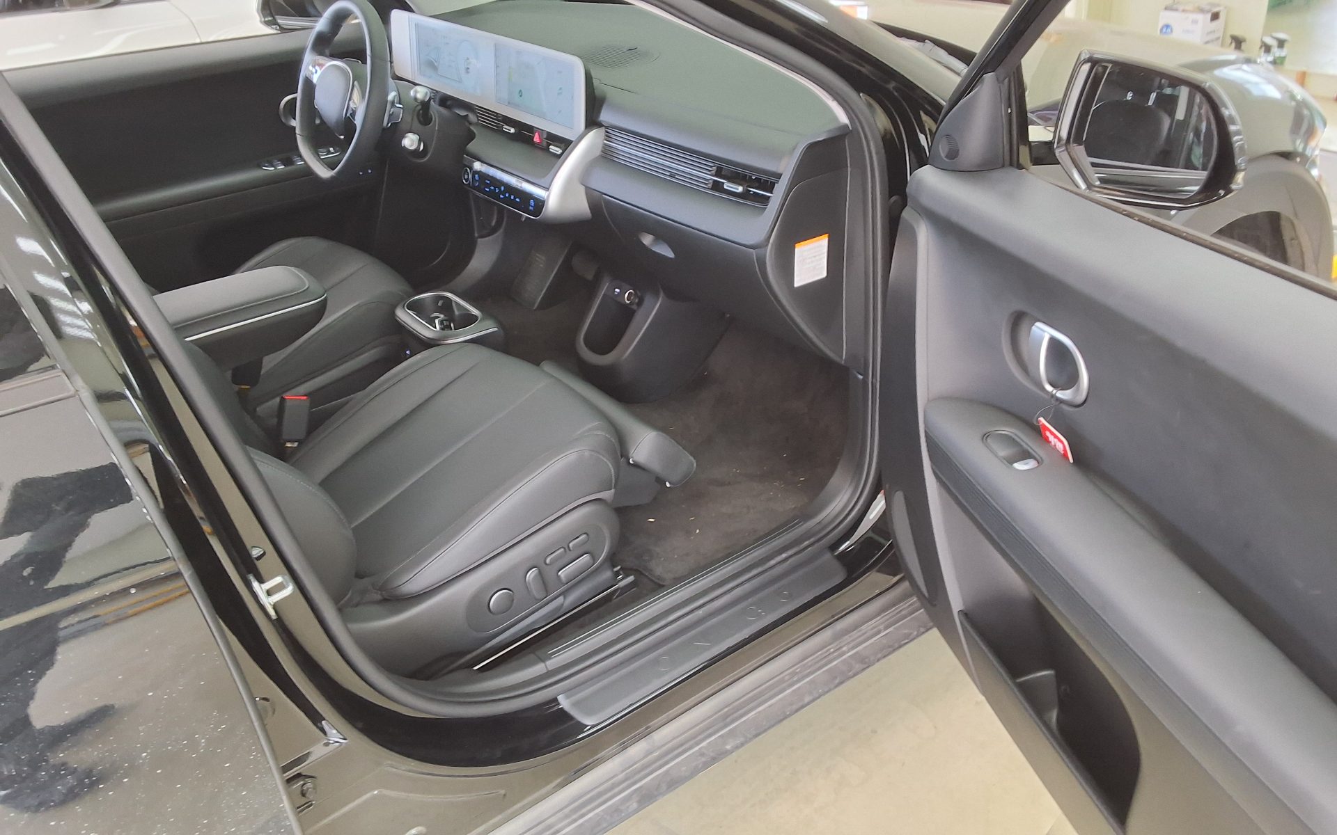 2023 - hyundai ioniq