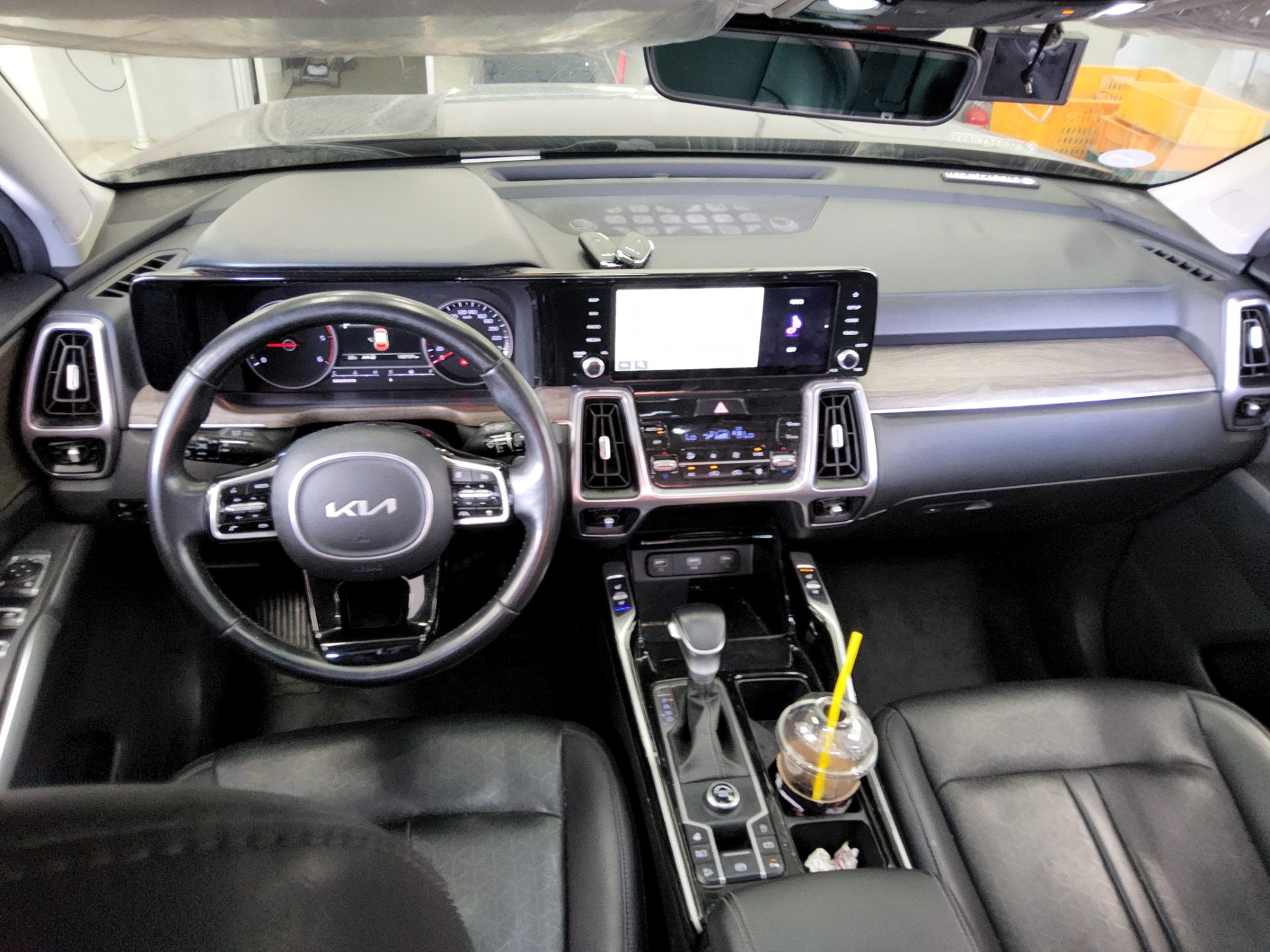 2022 - kia sorento