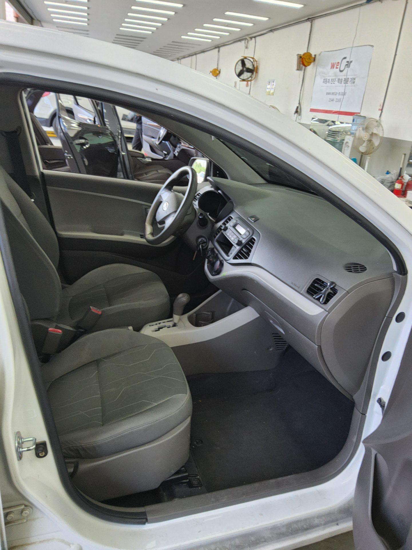 2012 - kia morning