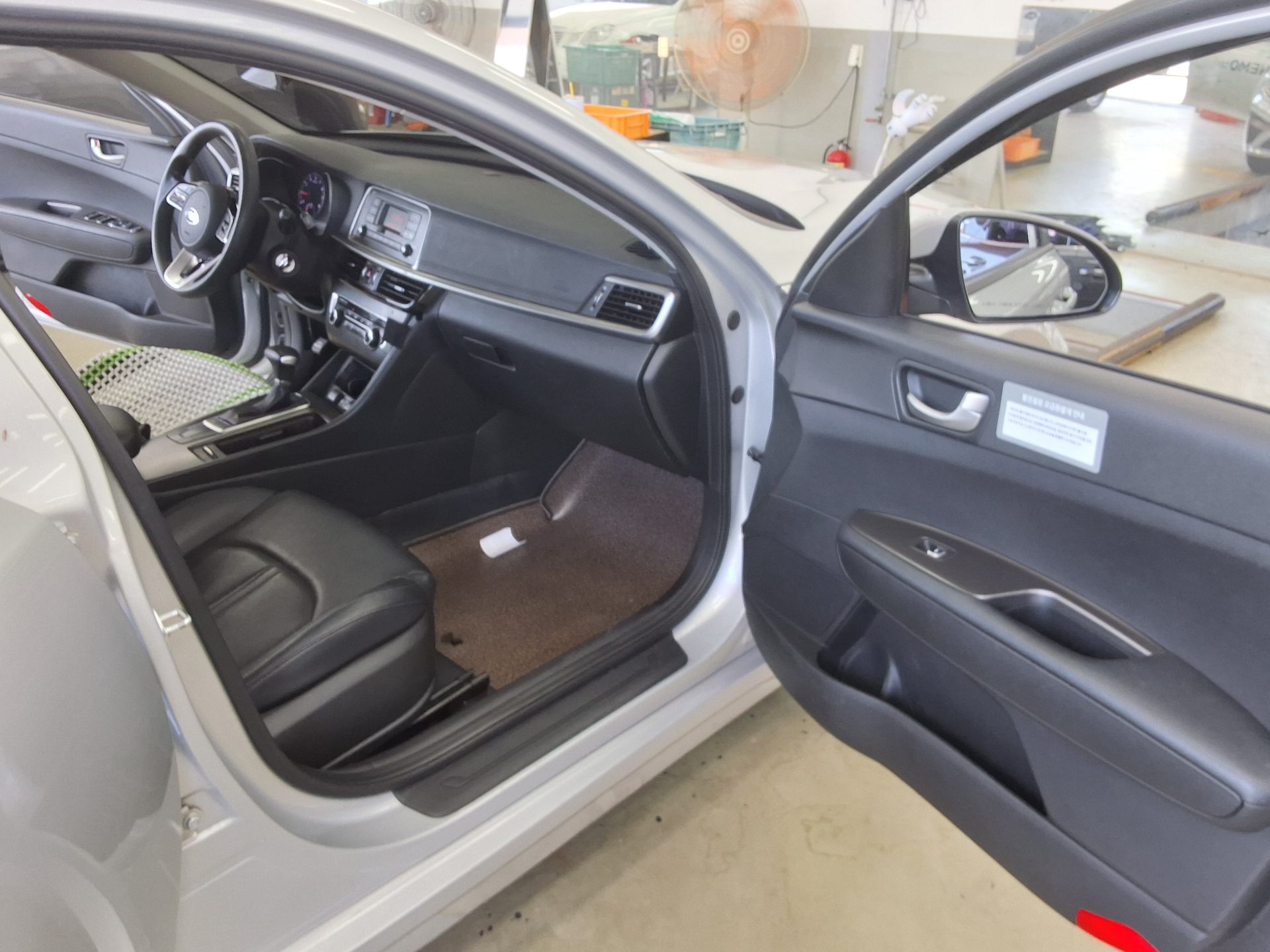 2021 - kia k5