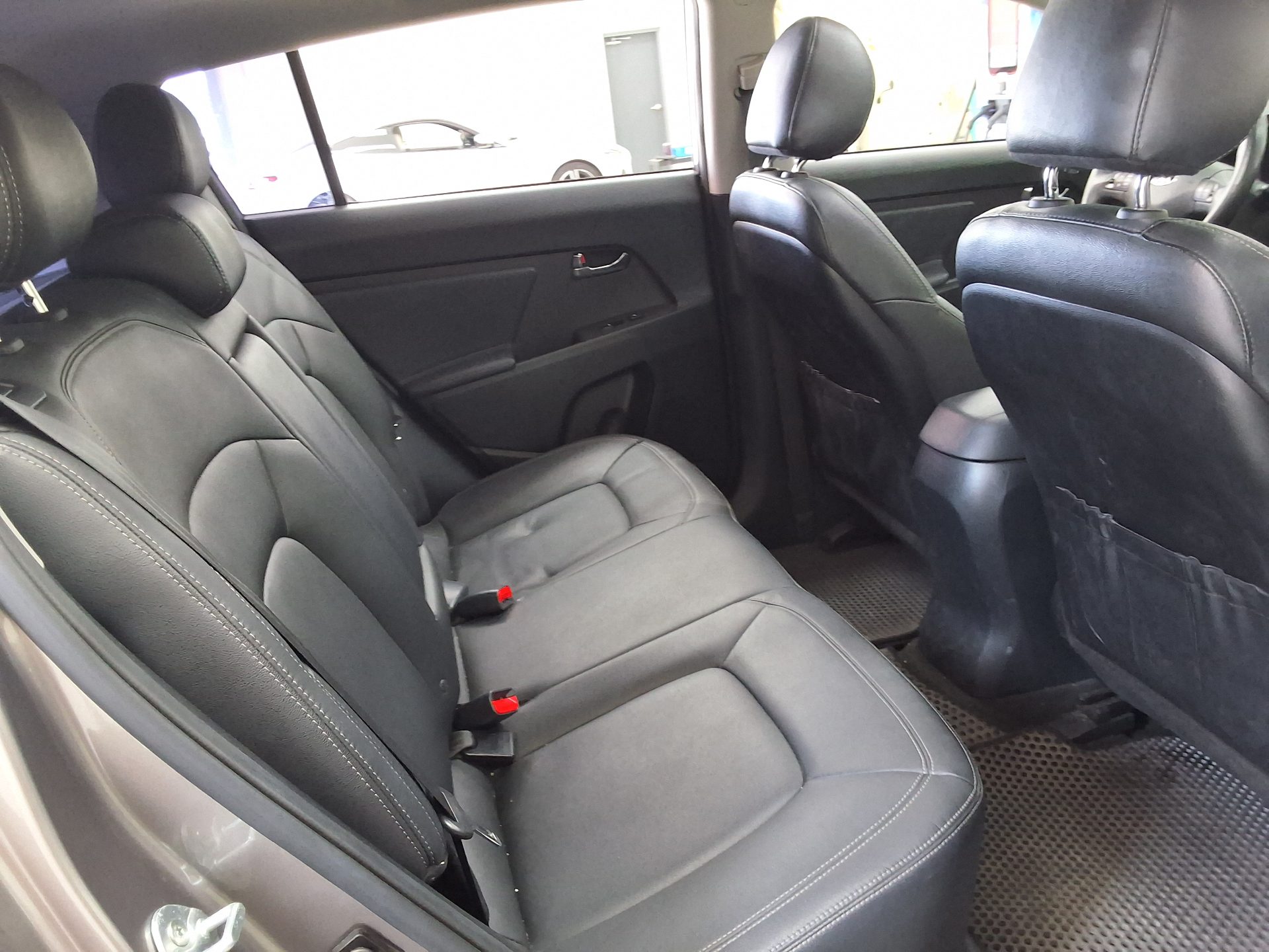 2013 - kia sportage