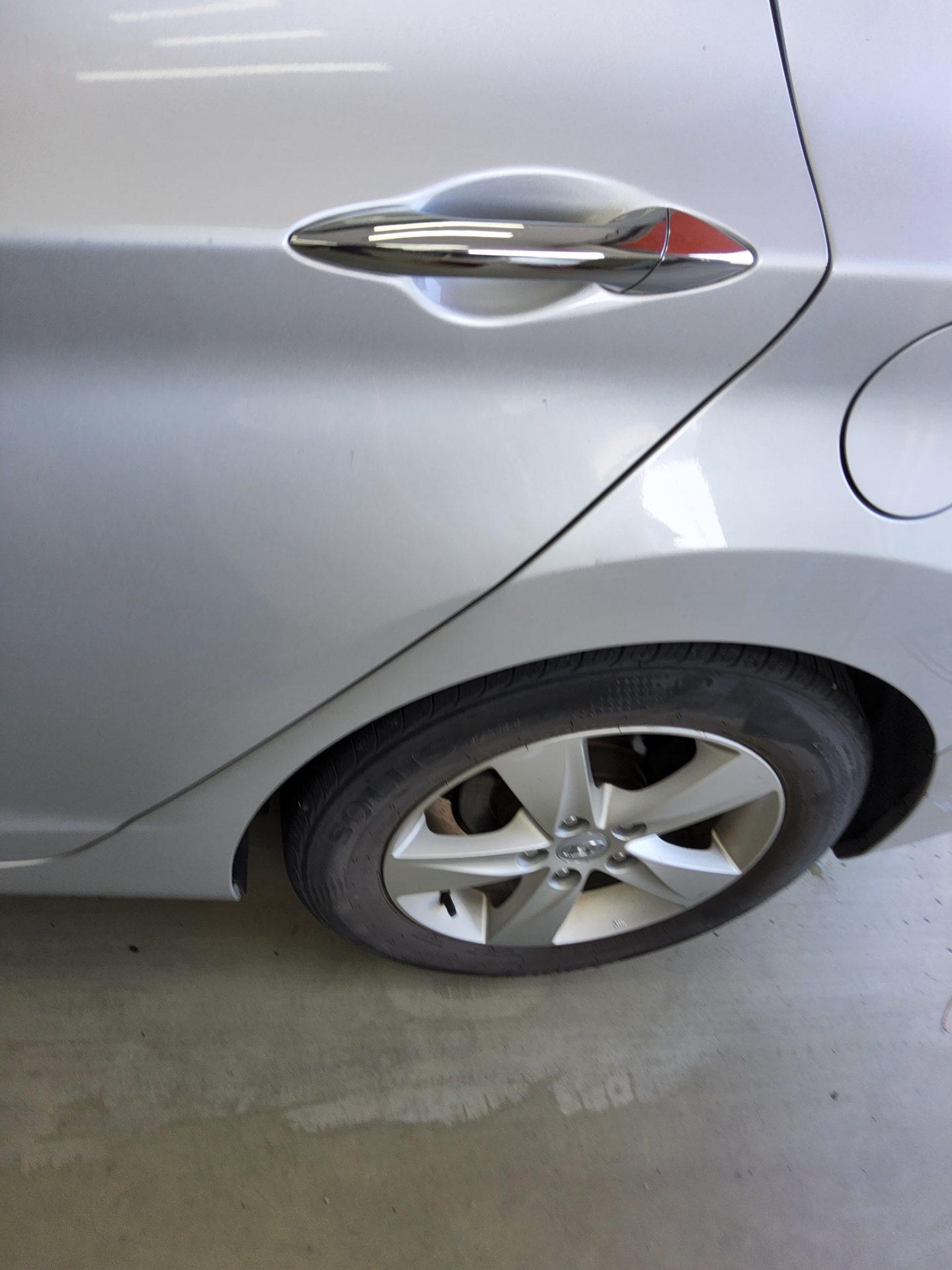 2011 - hyundai avante