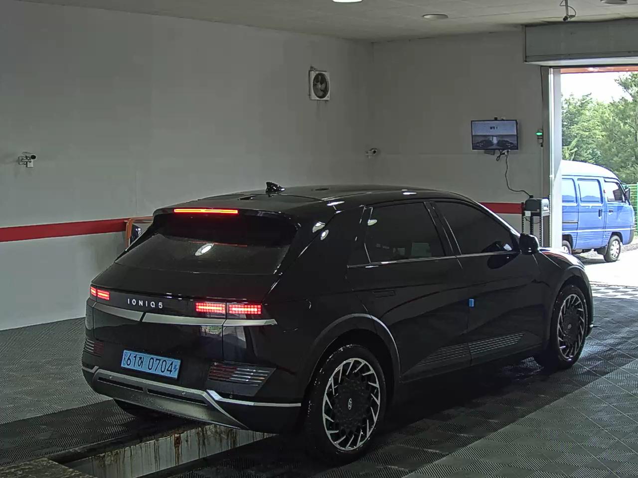2023 - hyundai ioniq