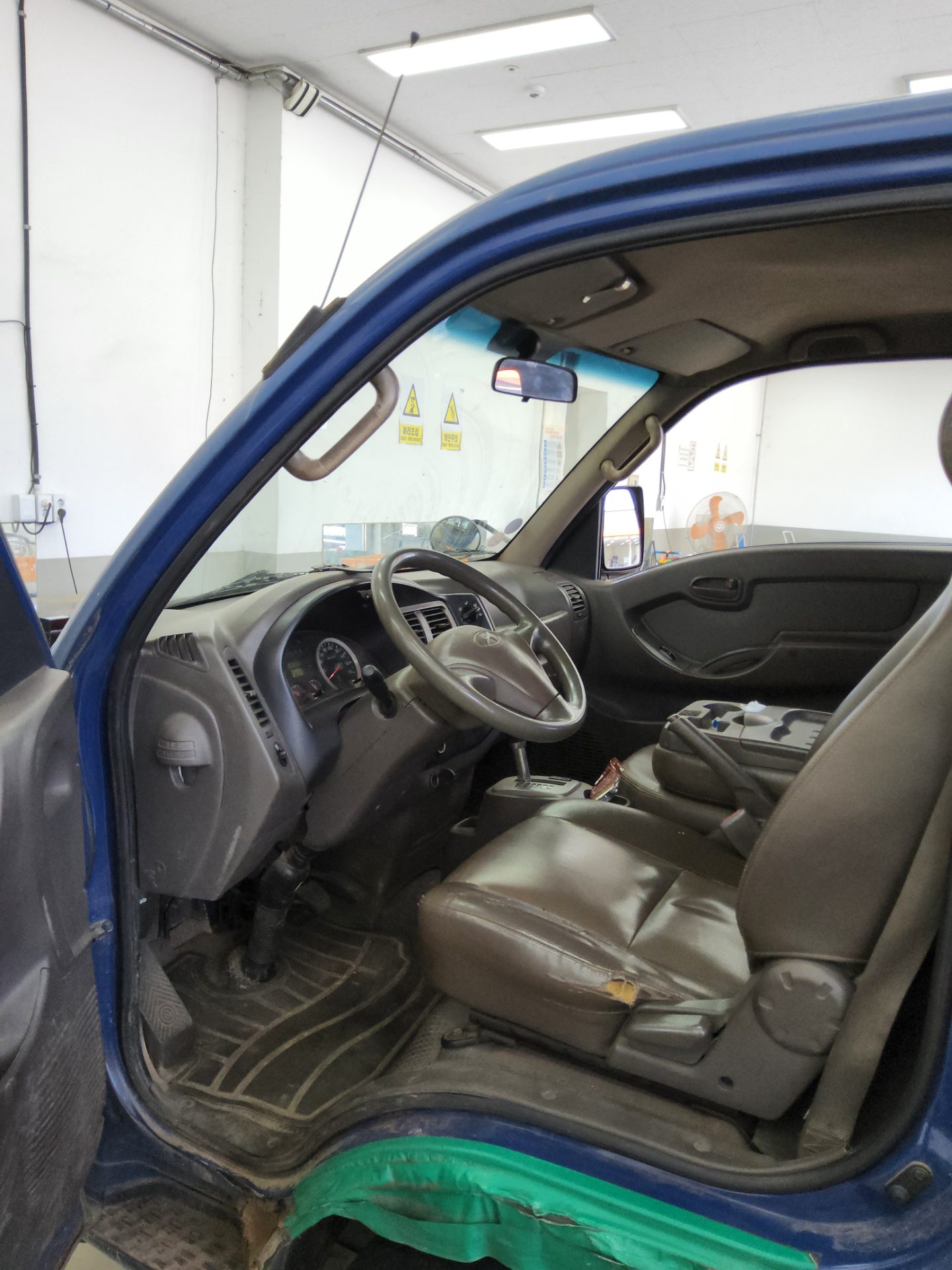 2012 - hyundai porter