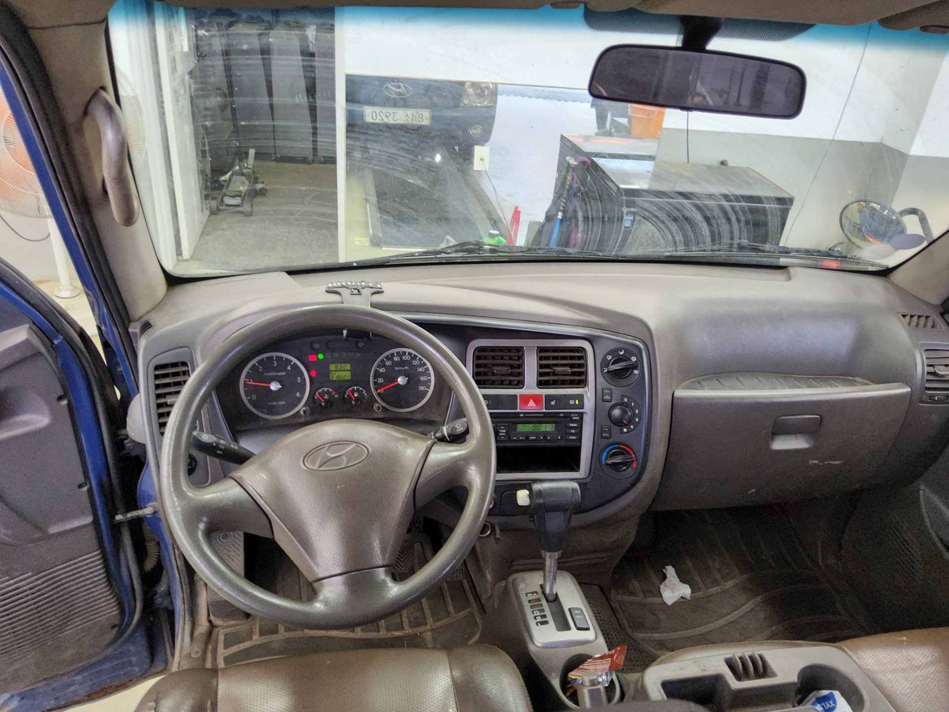 2012 - hyundai porter