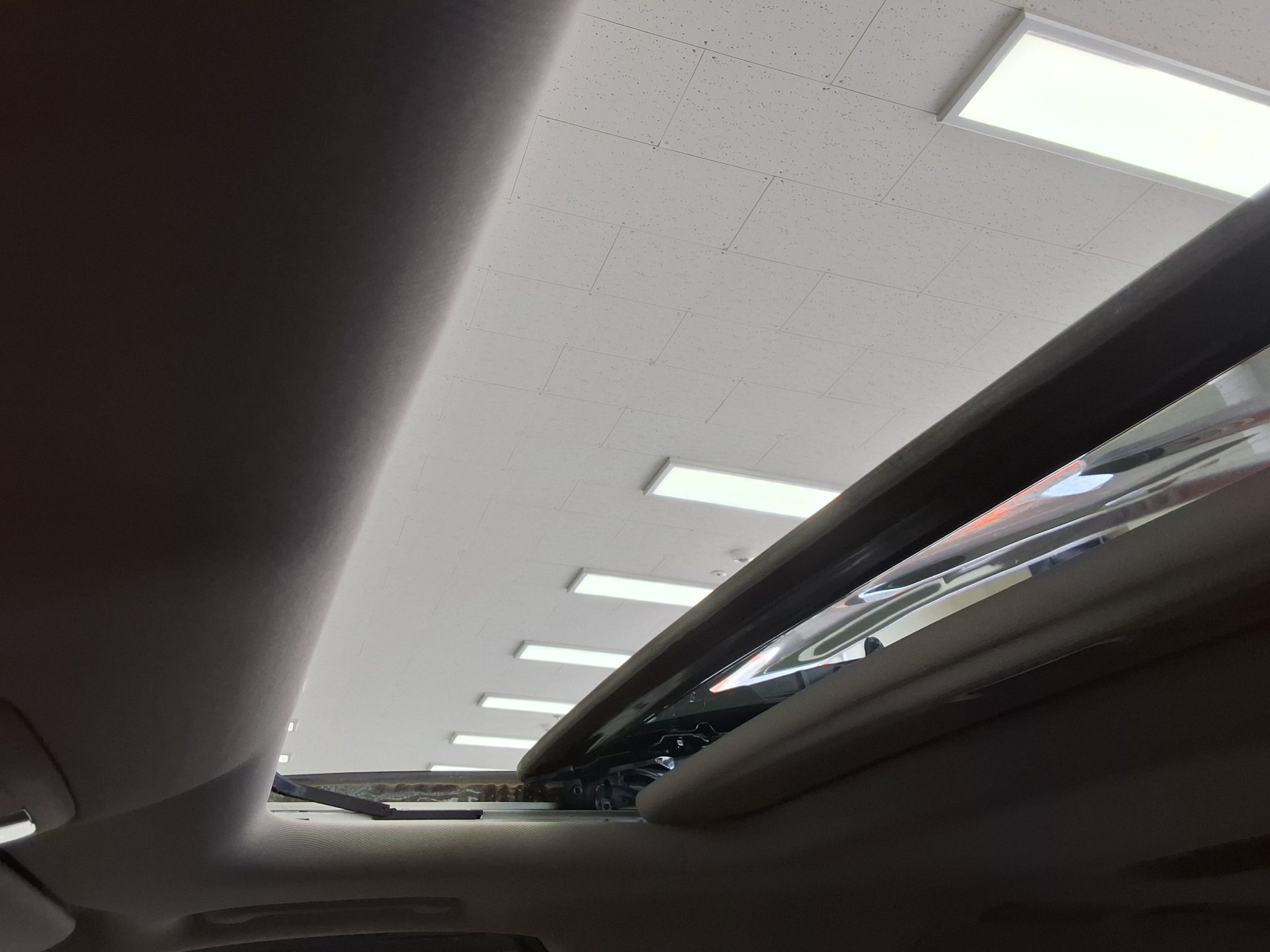 2019 - hyundai grand starex