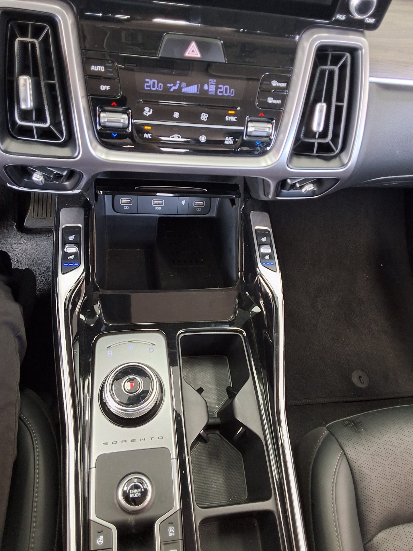 2021 - kia sorento