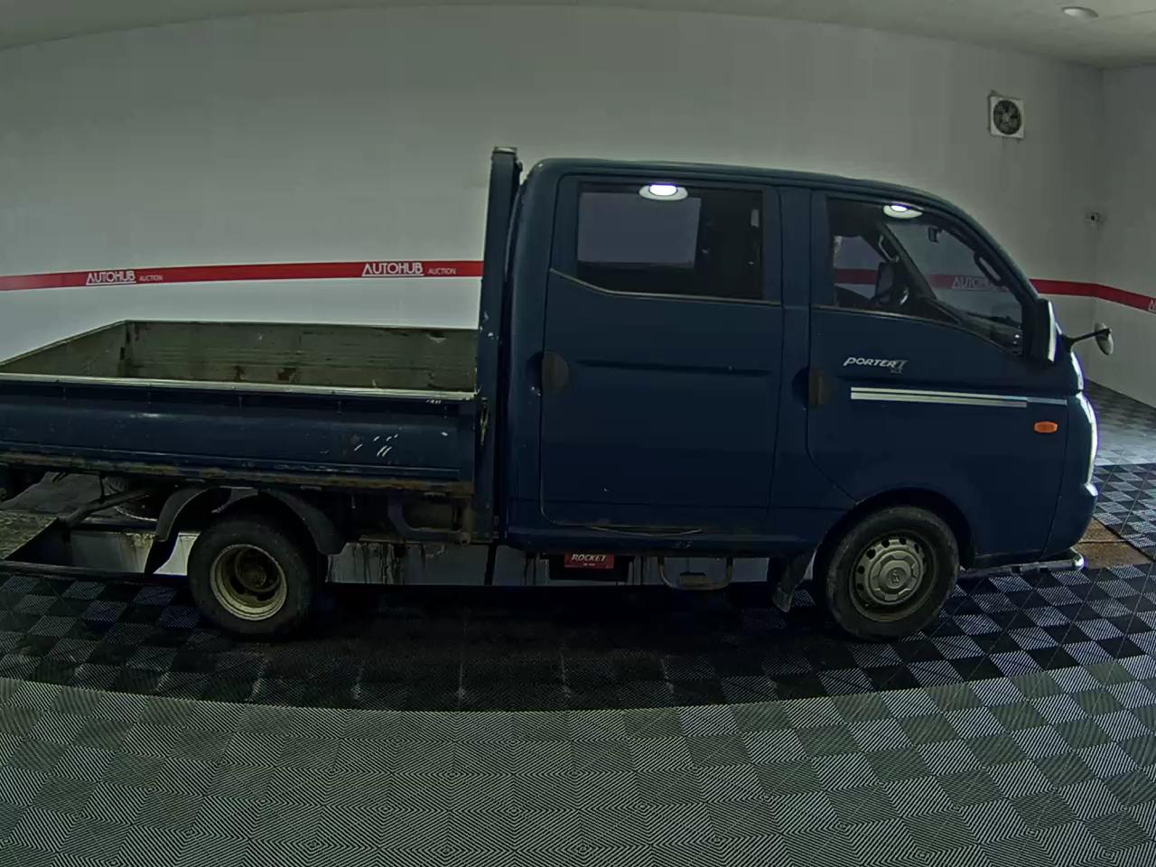2012 - hyundai porter