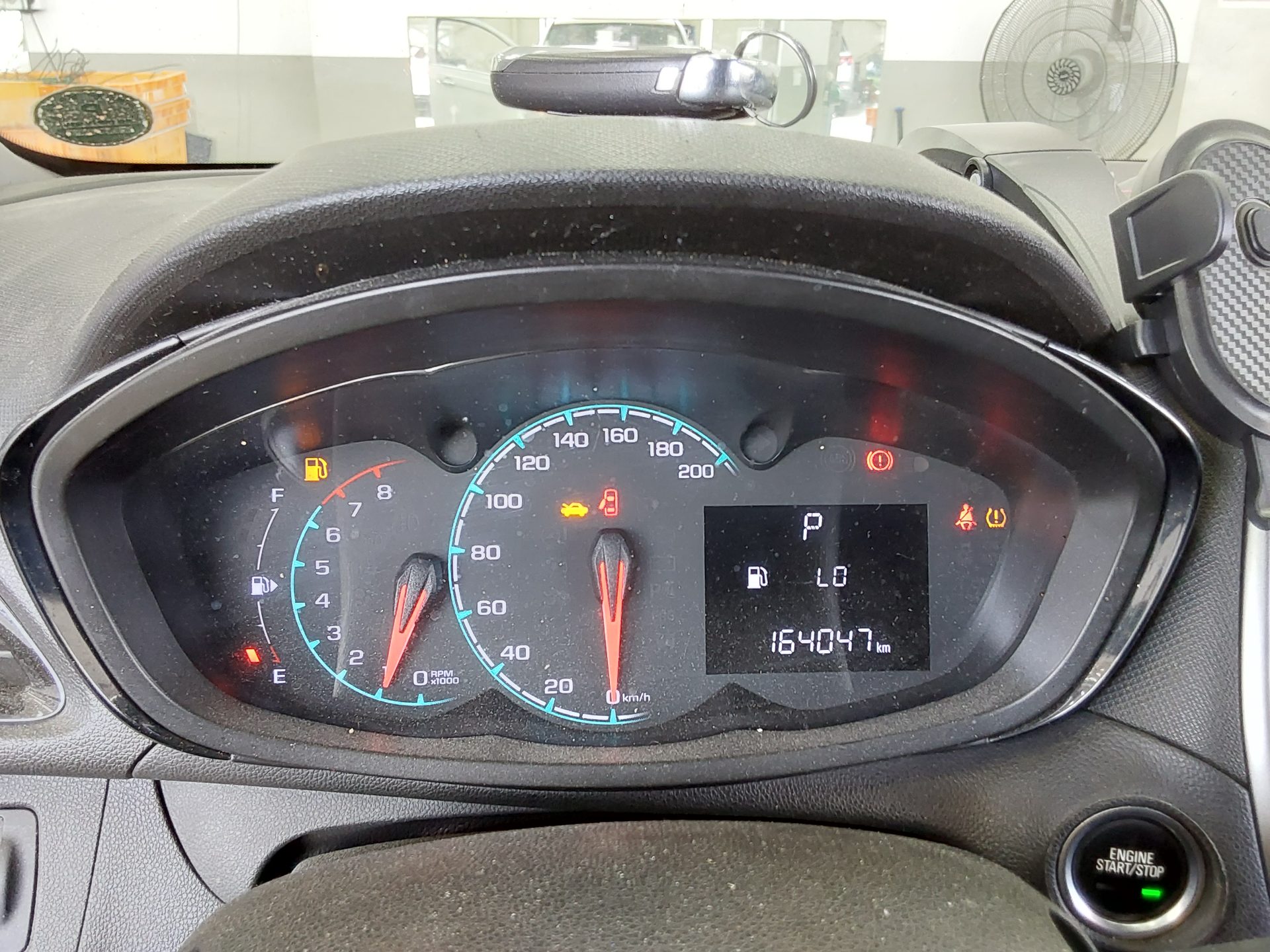 2016 - chevrolet spark