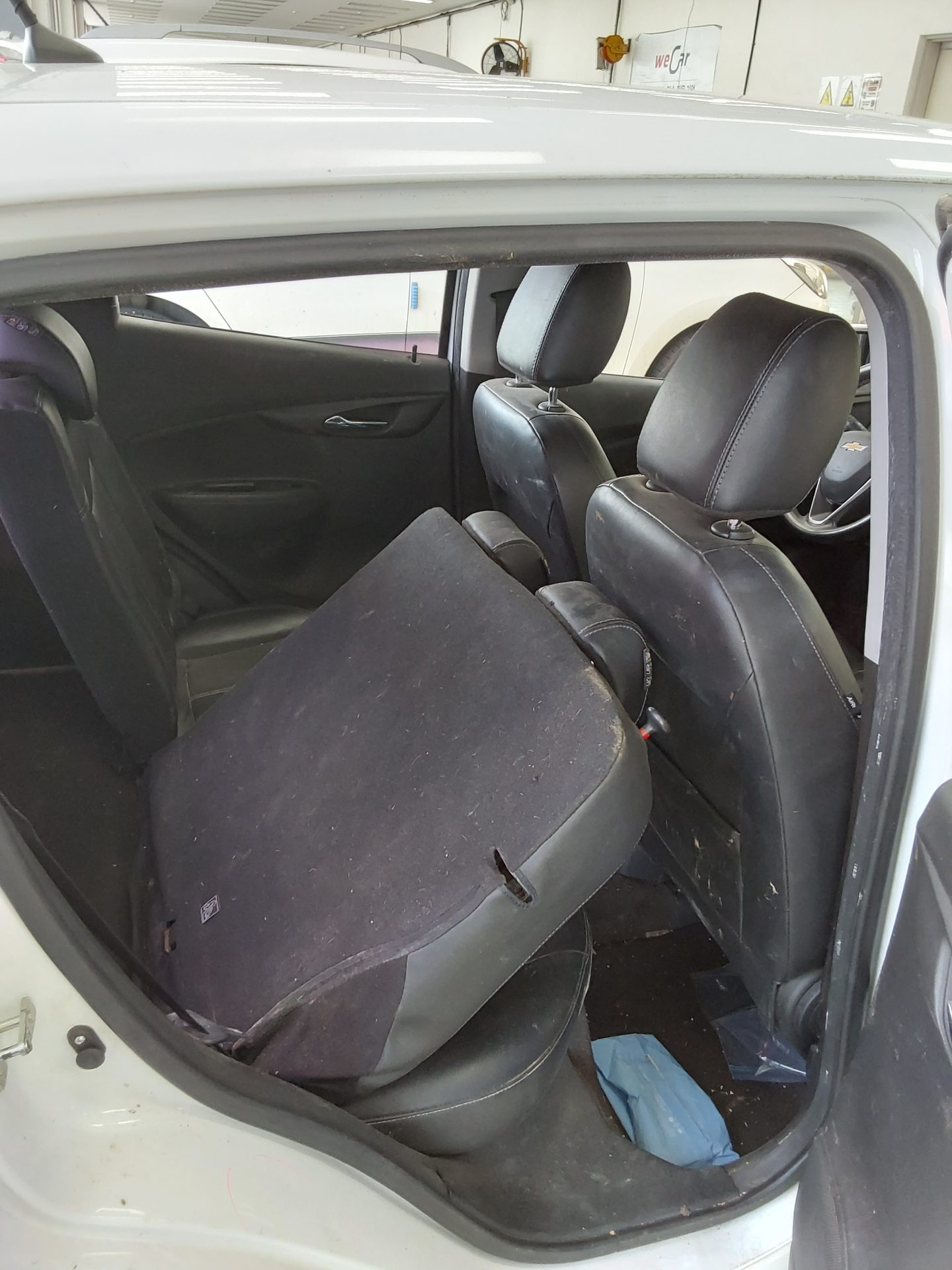 2016 - chevrolet spark