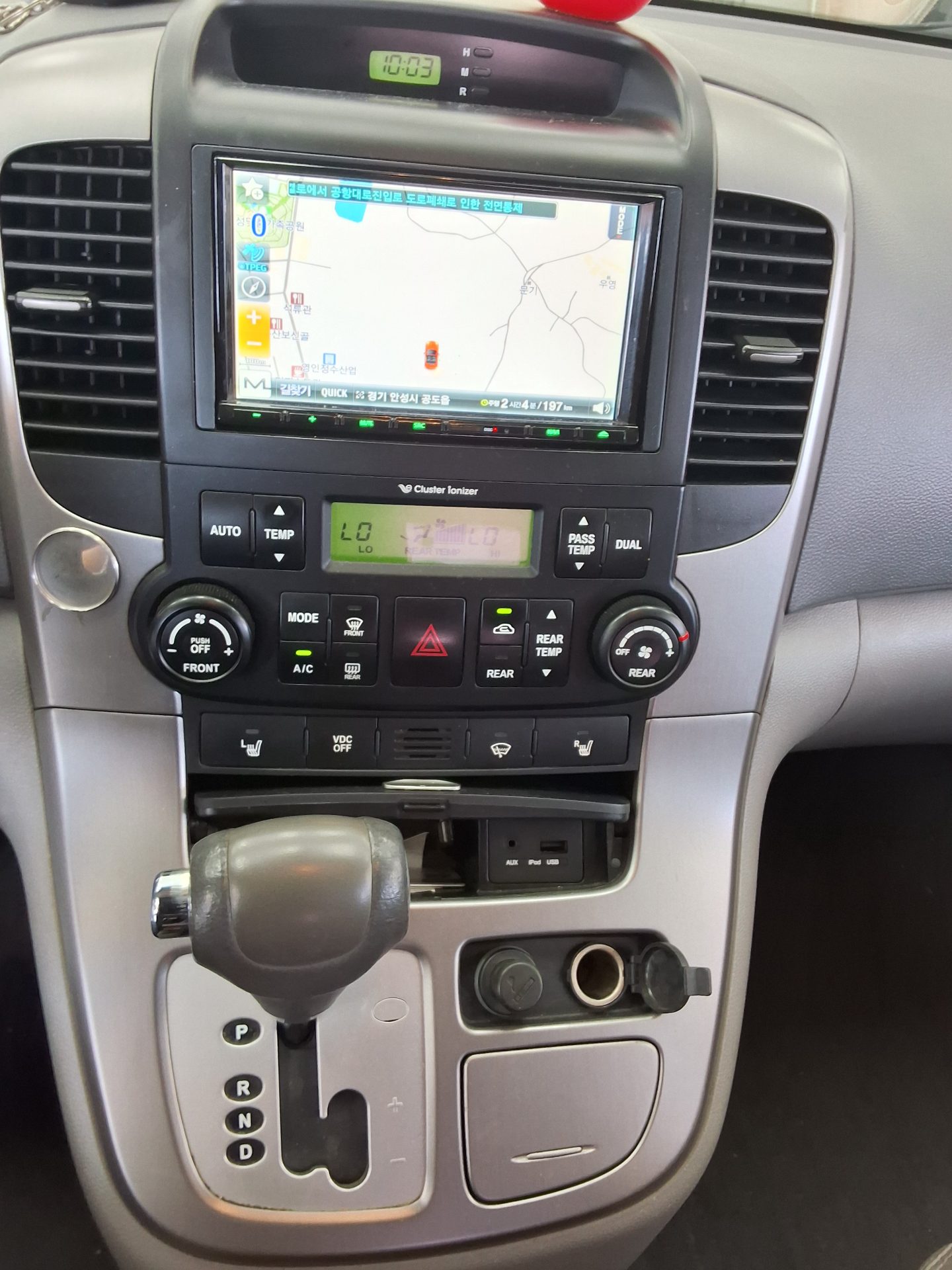 2011 - kia carnival