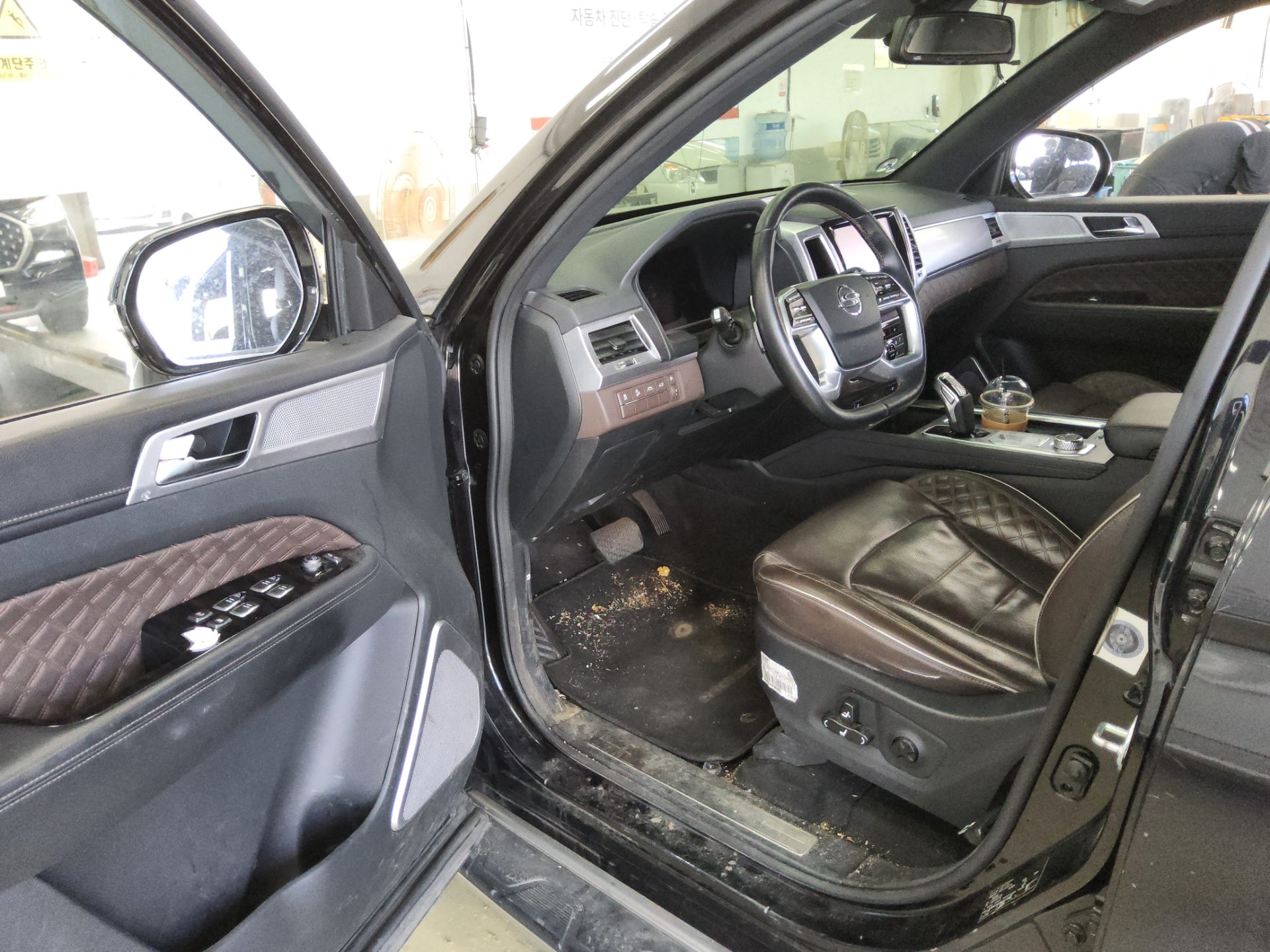2021 - ssangyong rexton