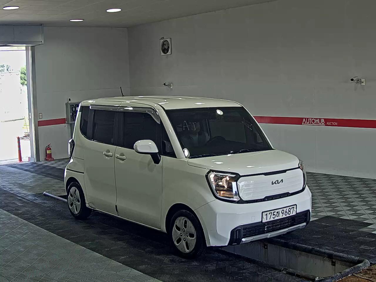 2024 - kia ray