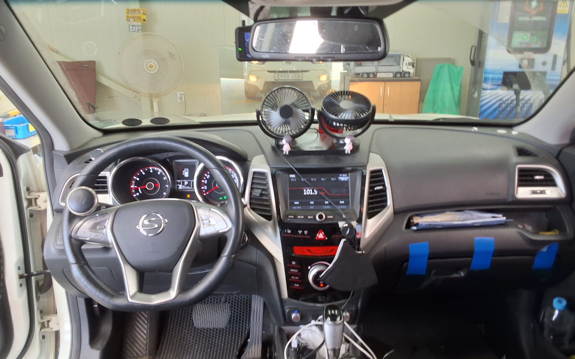 2016 - ssangyong tivoli