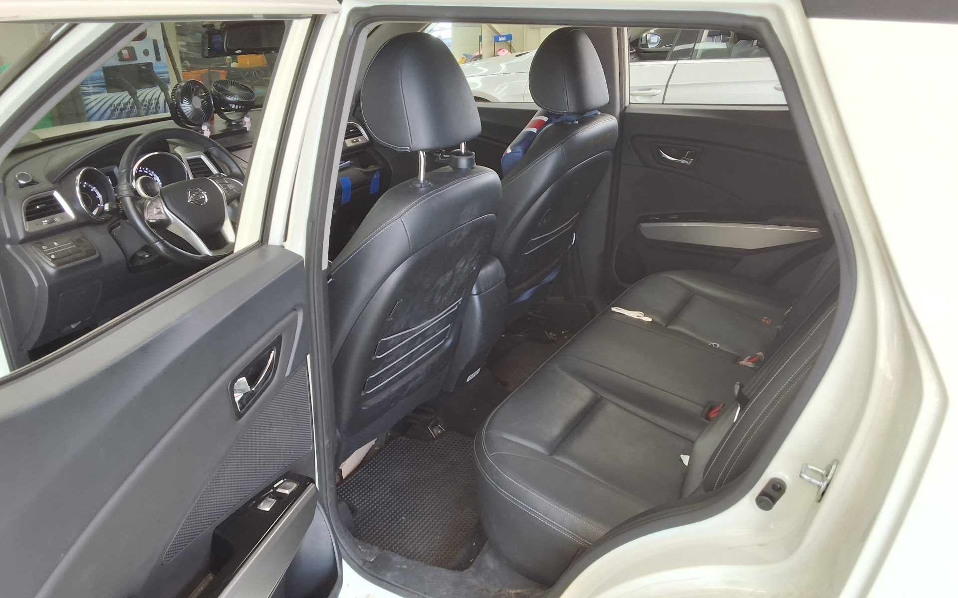 2016 - ssangyong tivoli