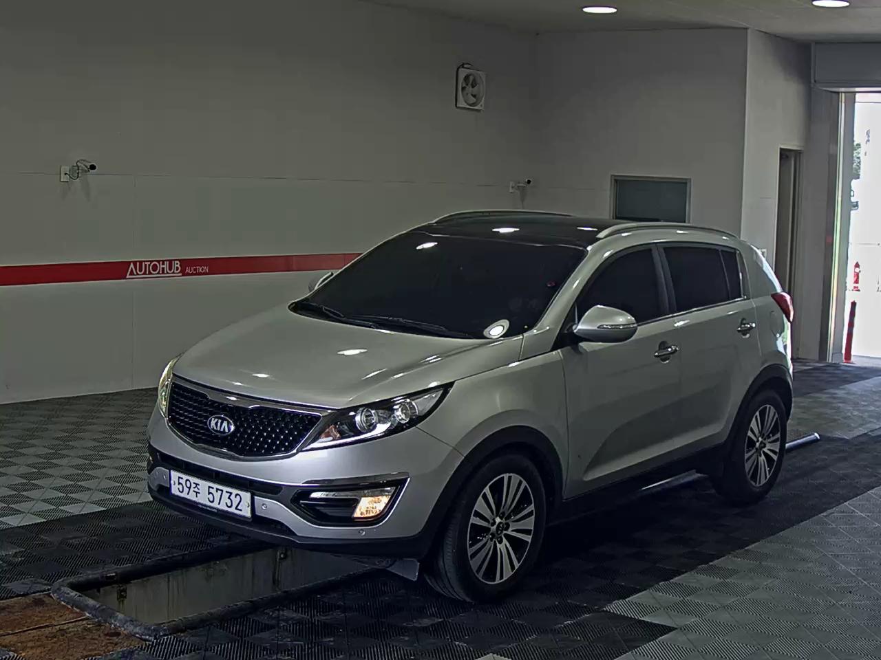 KIA SPORTAGE R