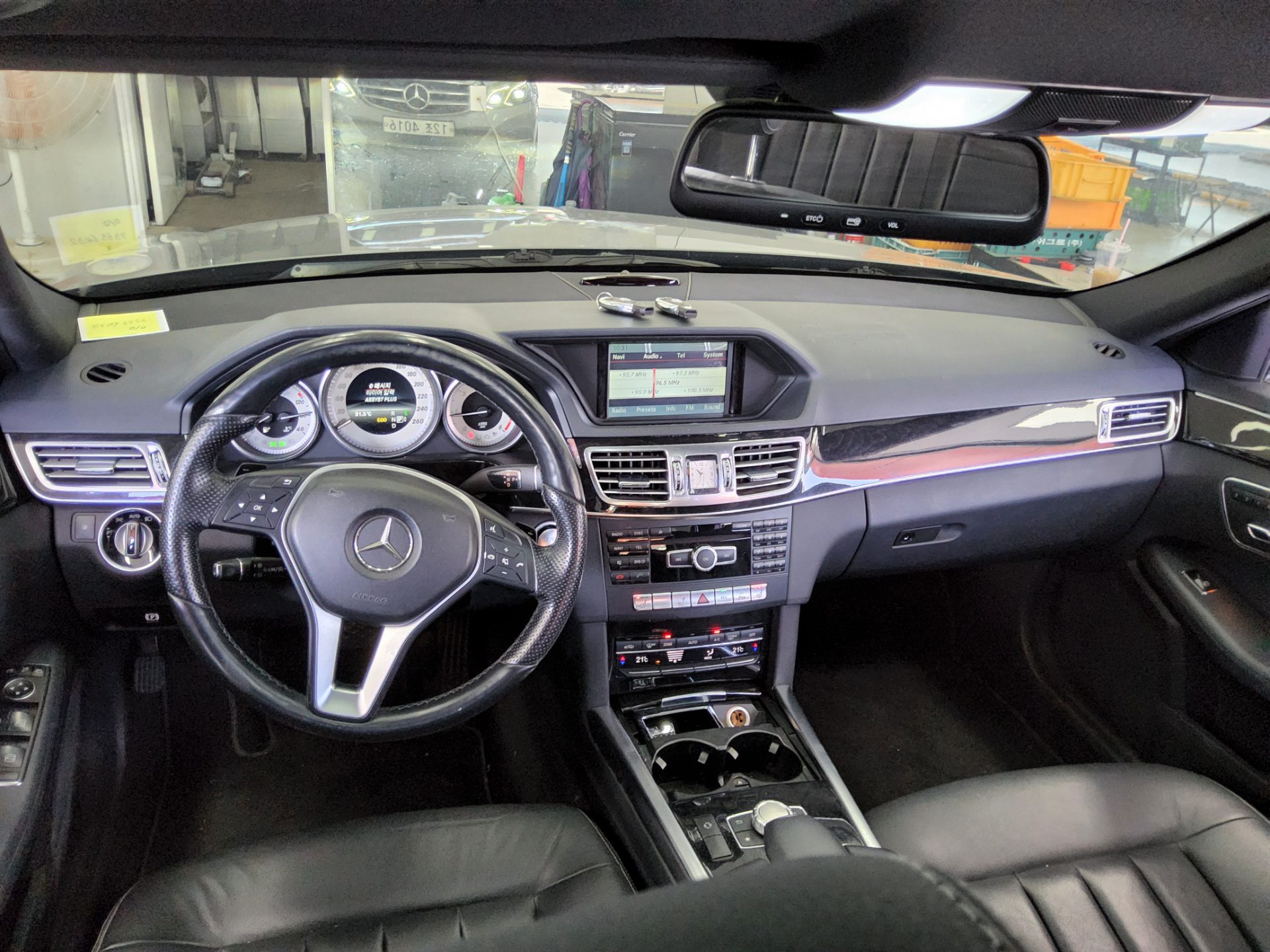2014 - mercedes-benz e220