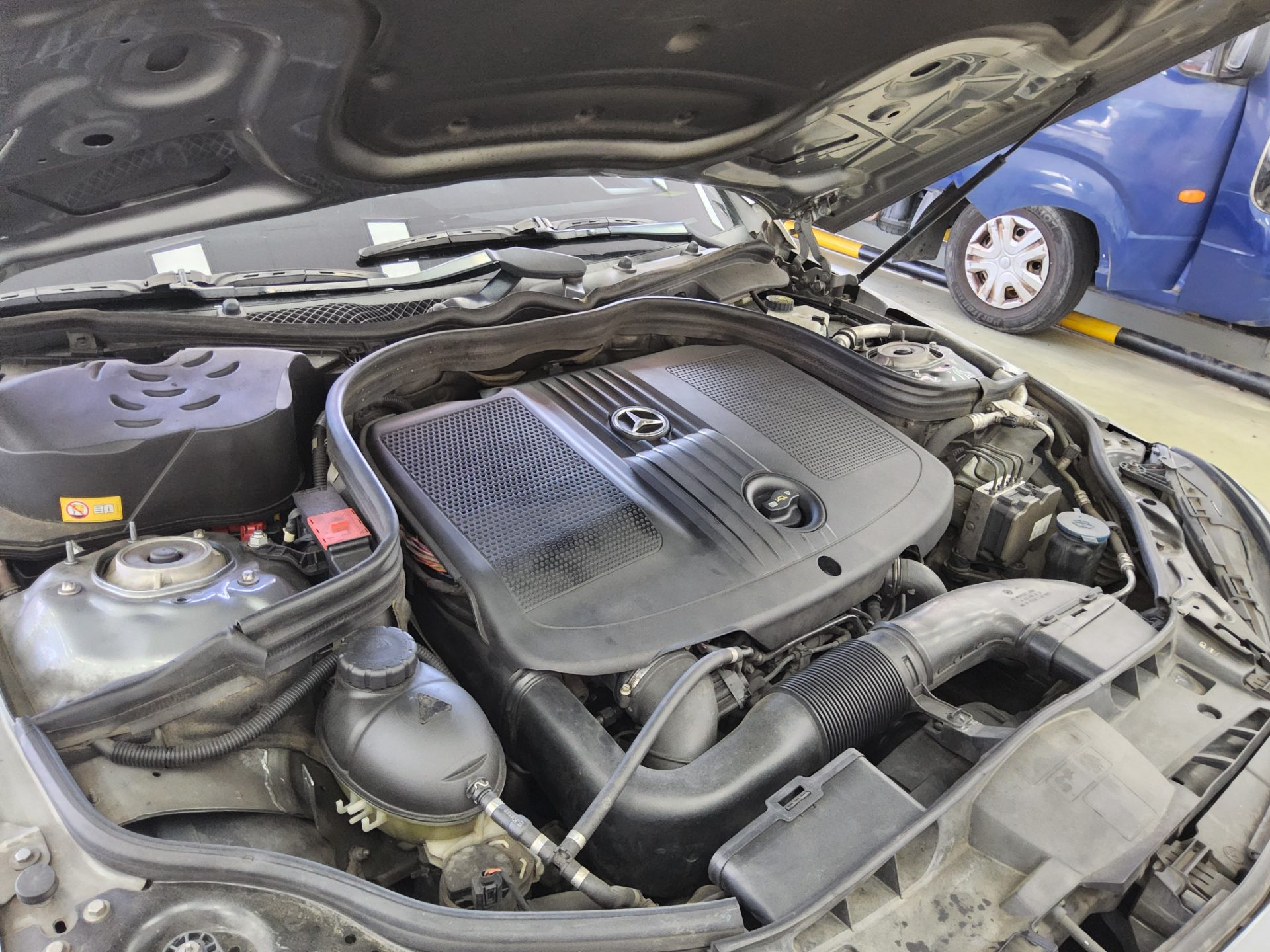 2014 - mercedes-benz e220