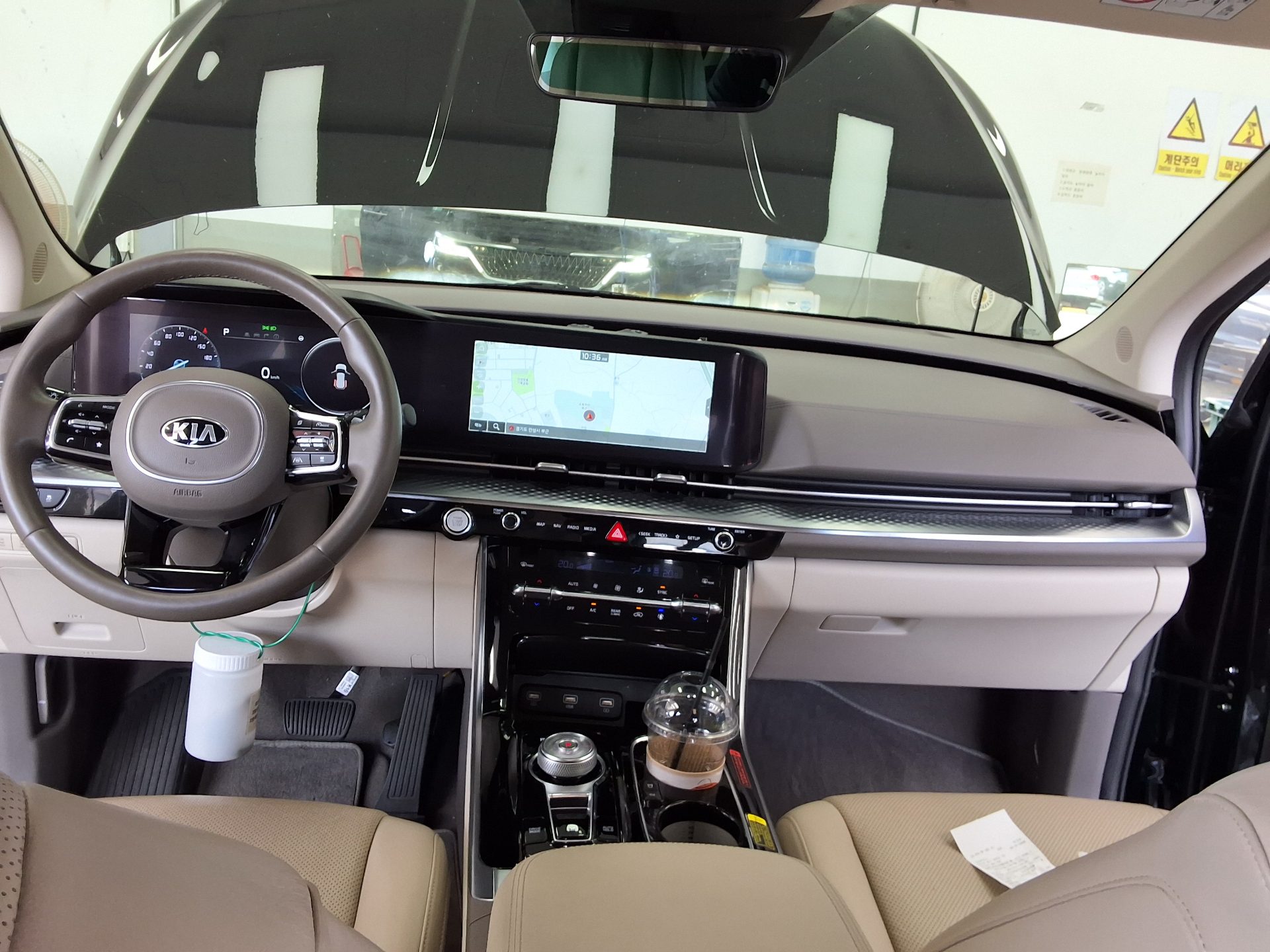 2021 - kia carnival