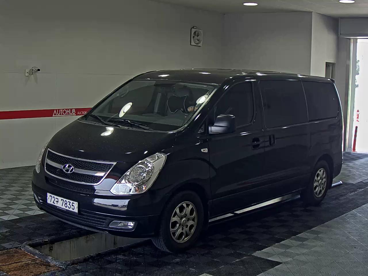 HYUNDAI GRAND STAREX CVX
