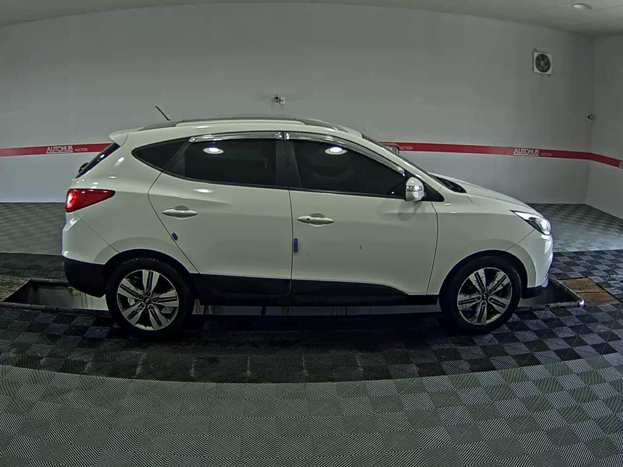 2015 - hyundai tucson