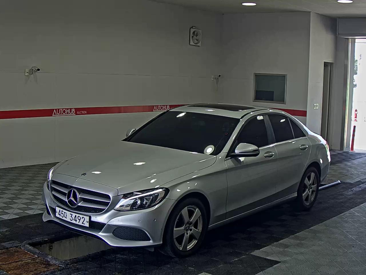 2018 - mercedes-benz c200